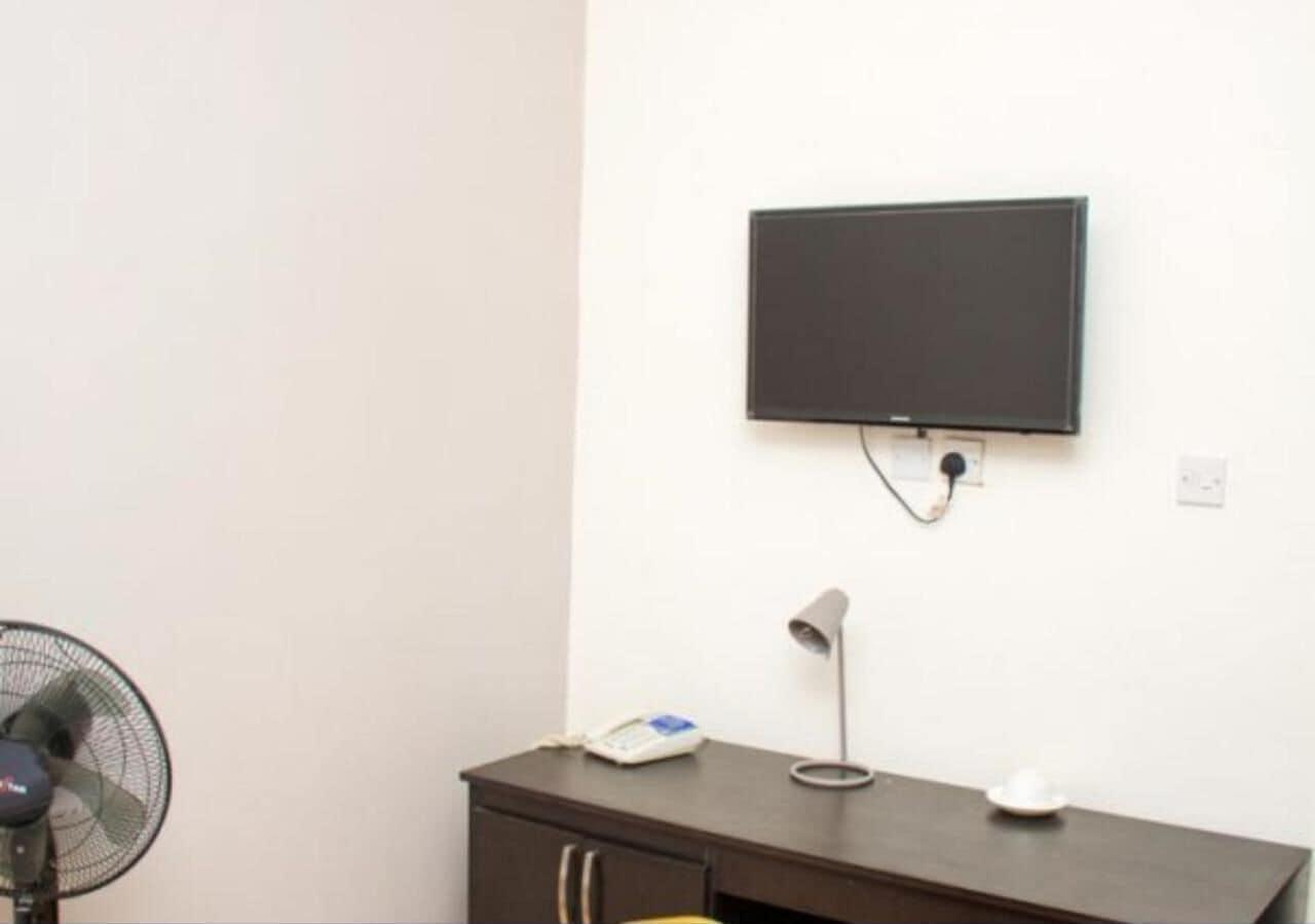 Esporta Hotel Yaba
