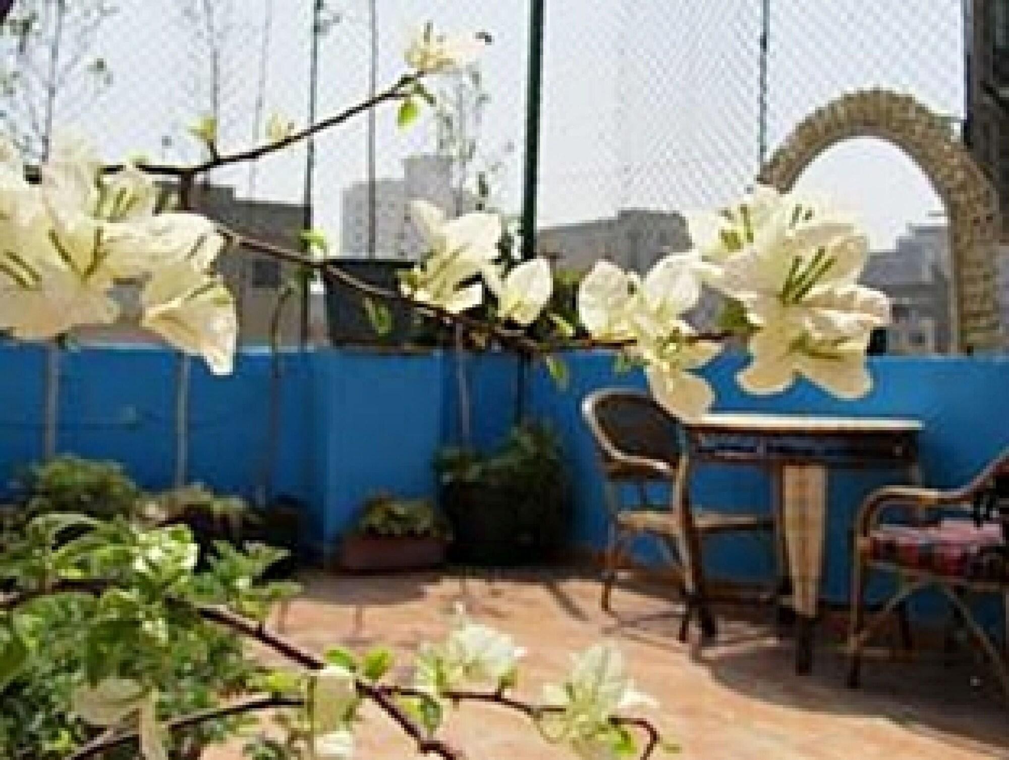 Sydna All Hussain Hotel