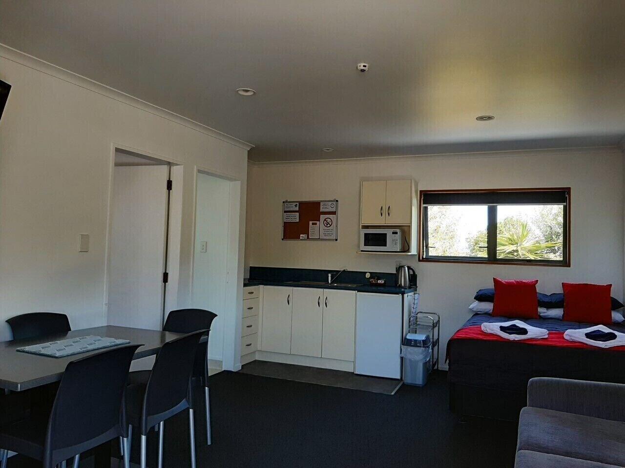 Bayside Holiday Units