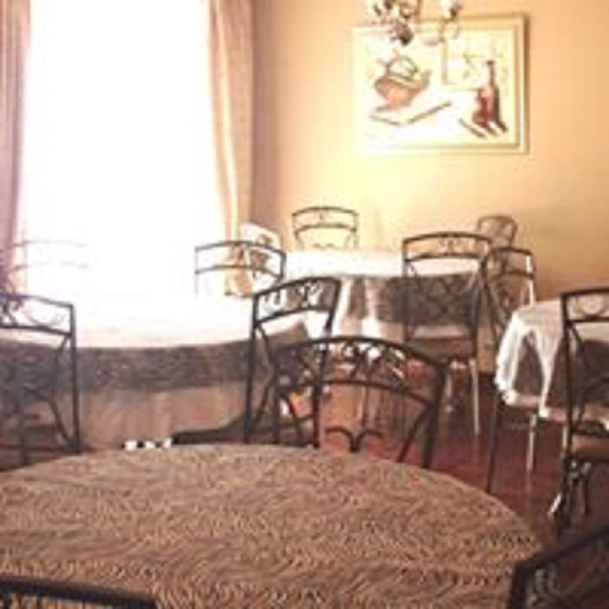 Silverline Guest Lodge