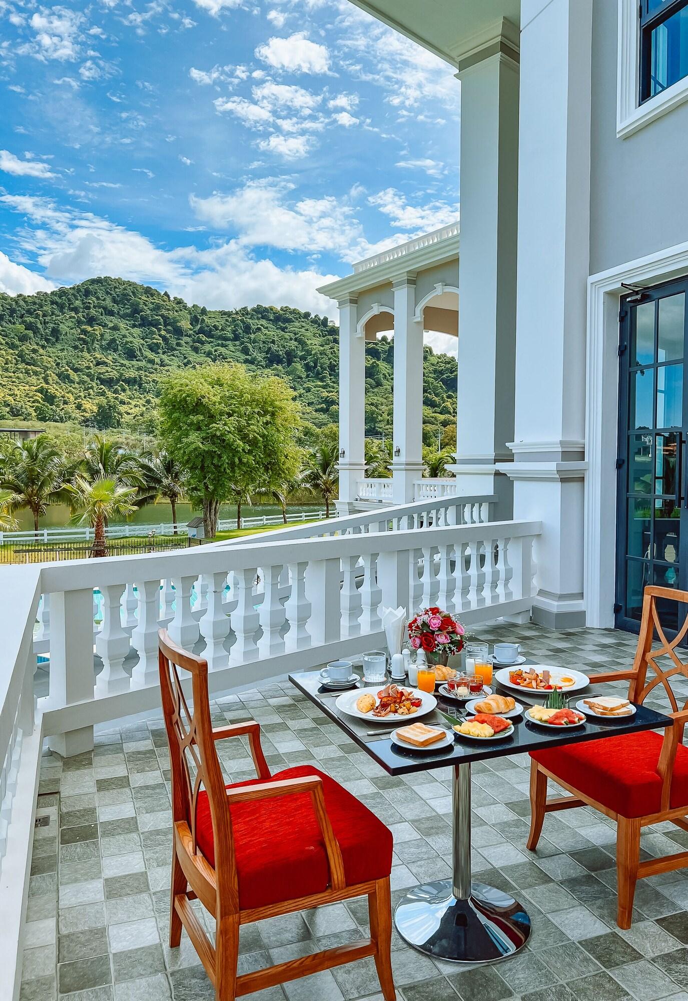 Grand Lord Hotel Residence