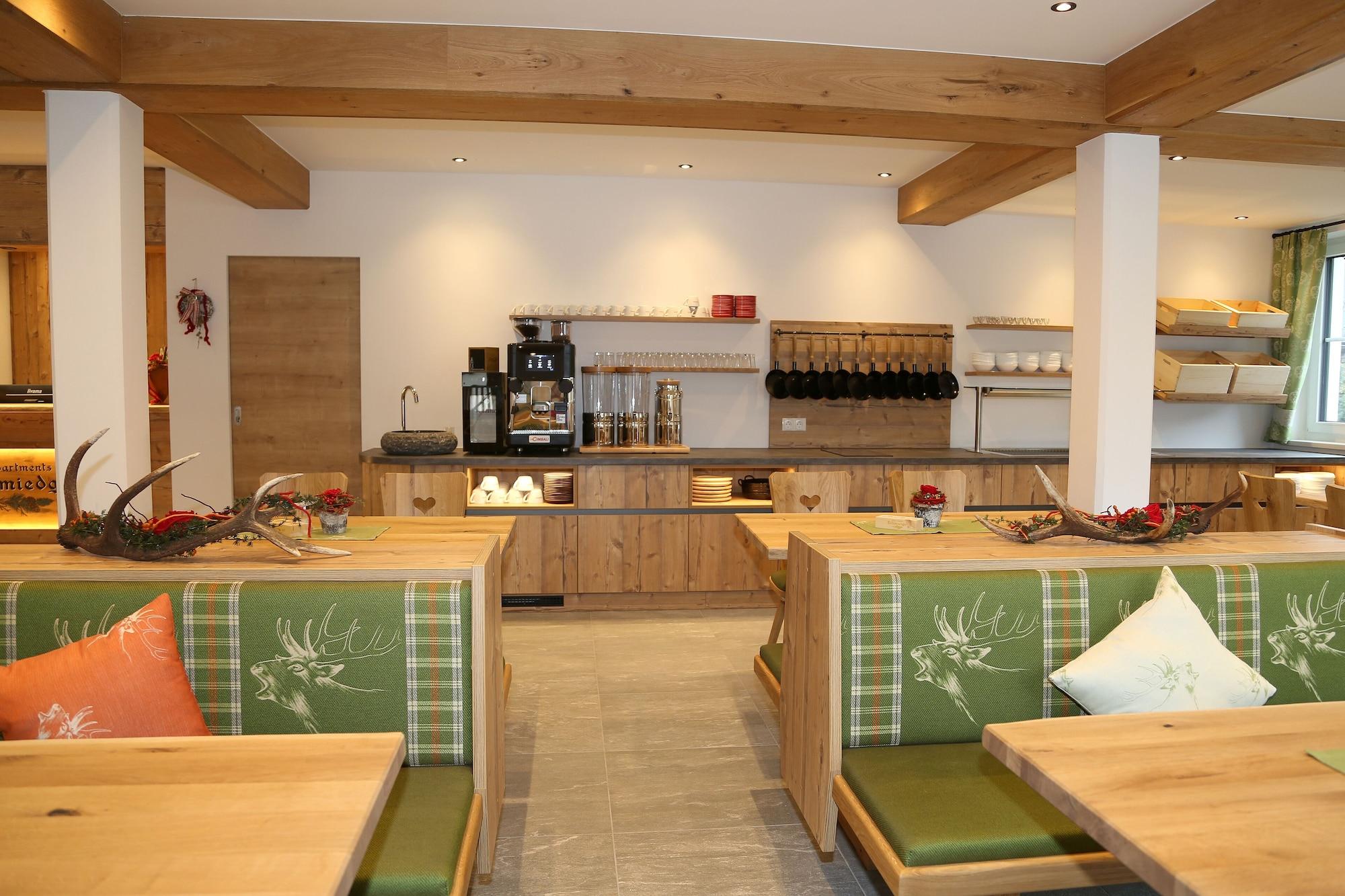 Restaurant 2, Apartments Schmiedgut, Liezen