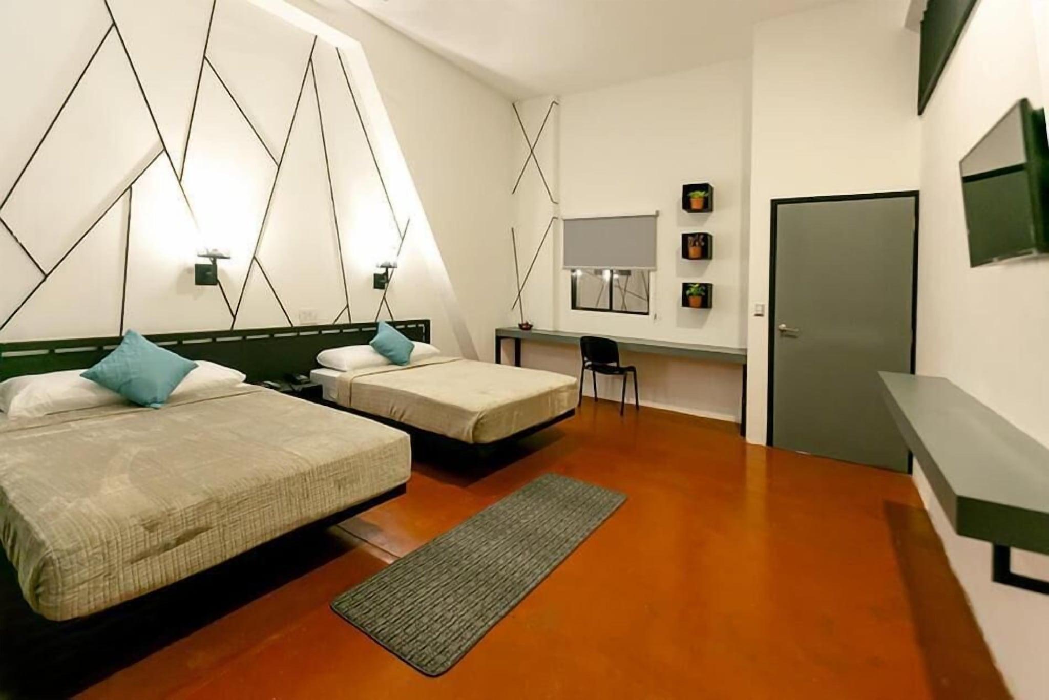D La Torre Hotel