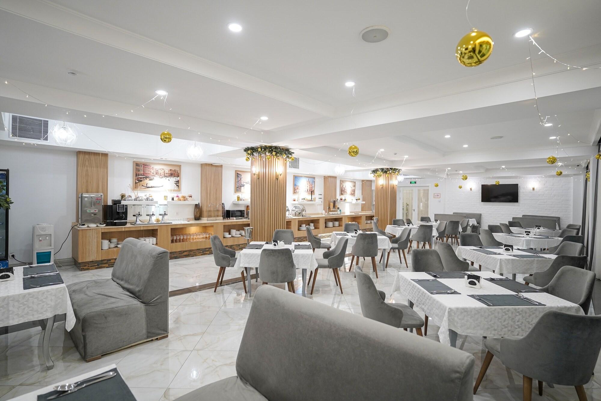 Milan Hotel
