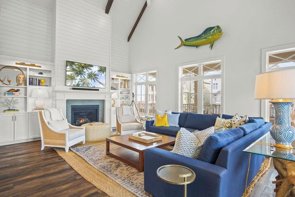 Lobby 3, Summer Catch 401 Coa, Nueces