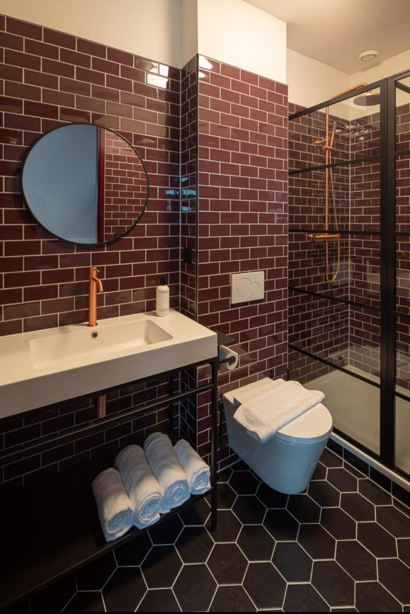 Fd Hotels