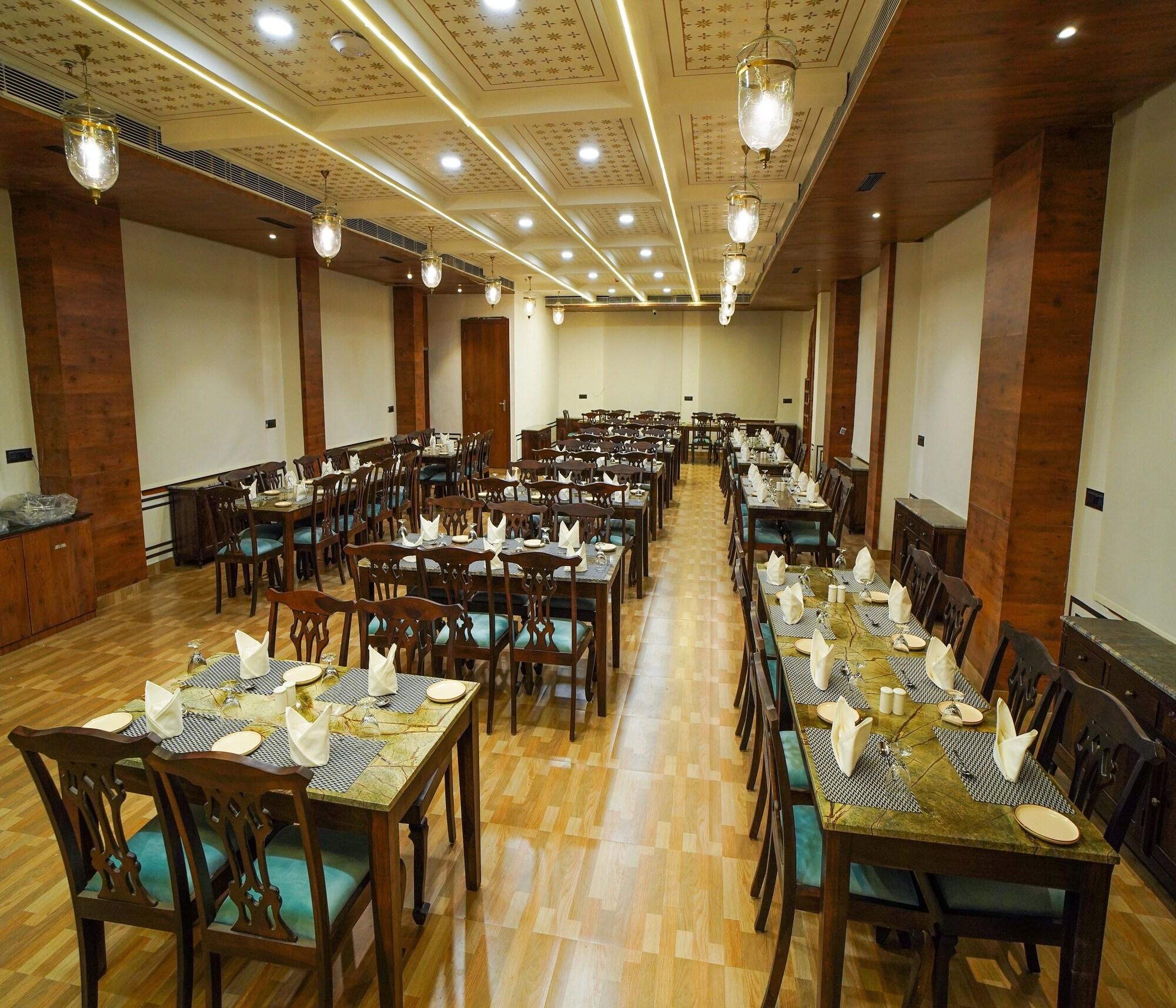 The Amar Mahal