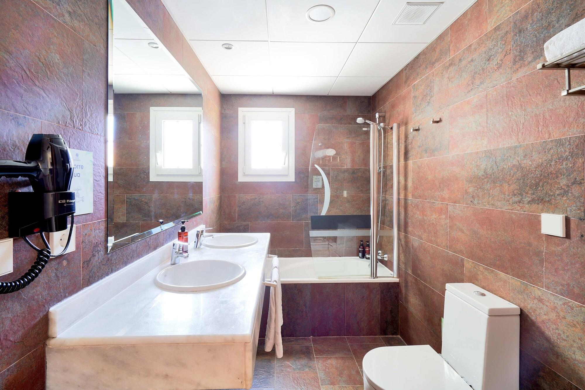 Smart Hotel La Sagra