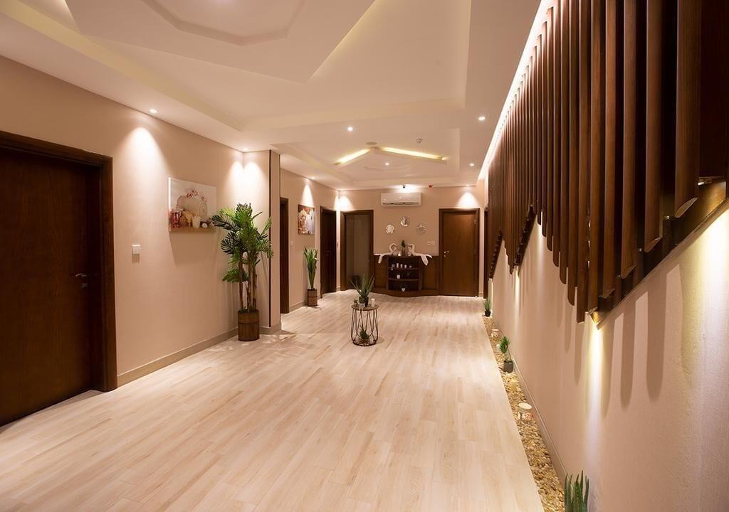 Banan Hotel Suite