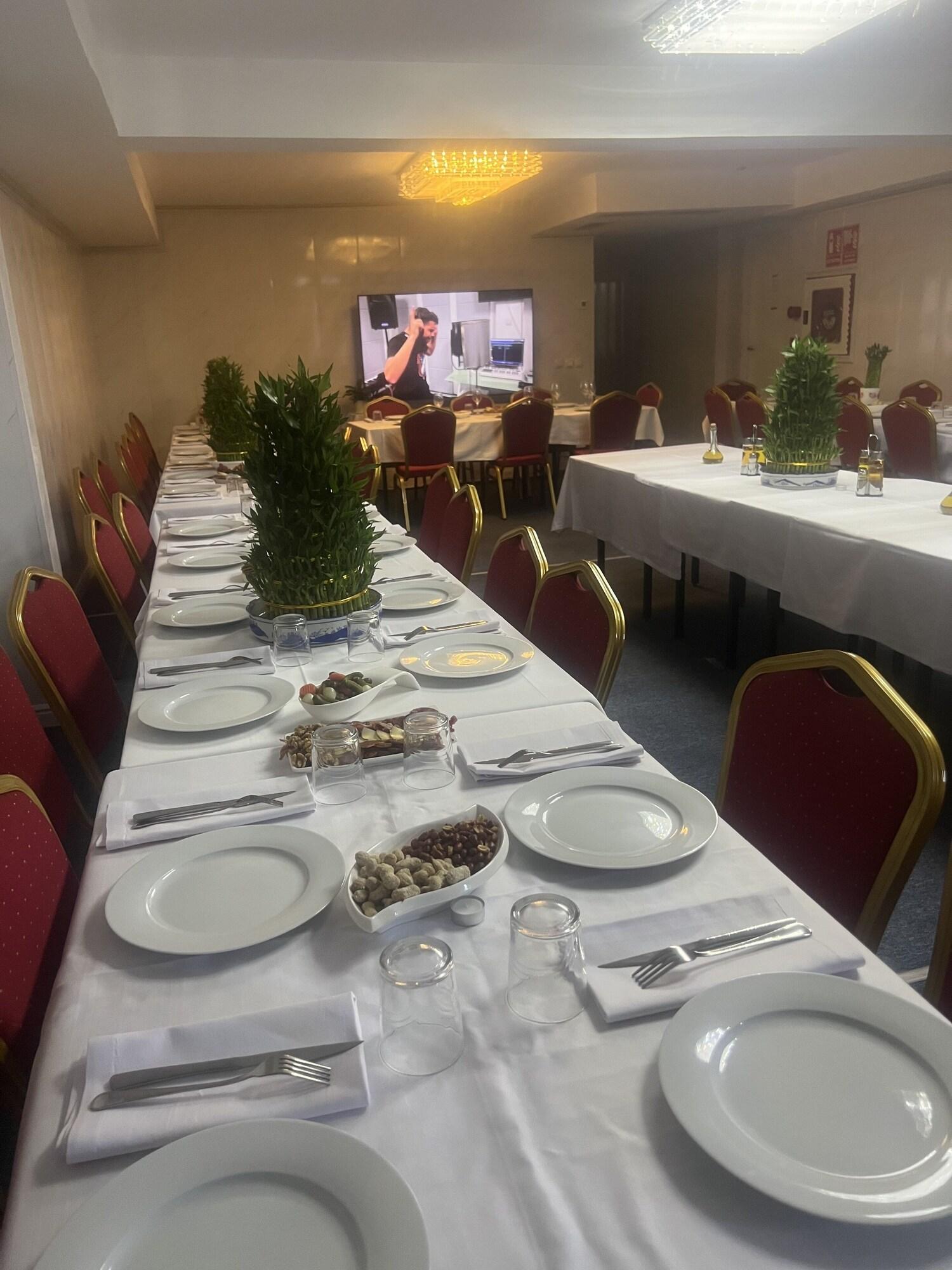 Hotel Aviacia N