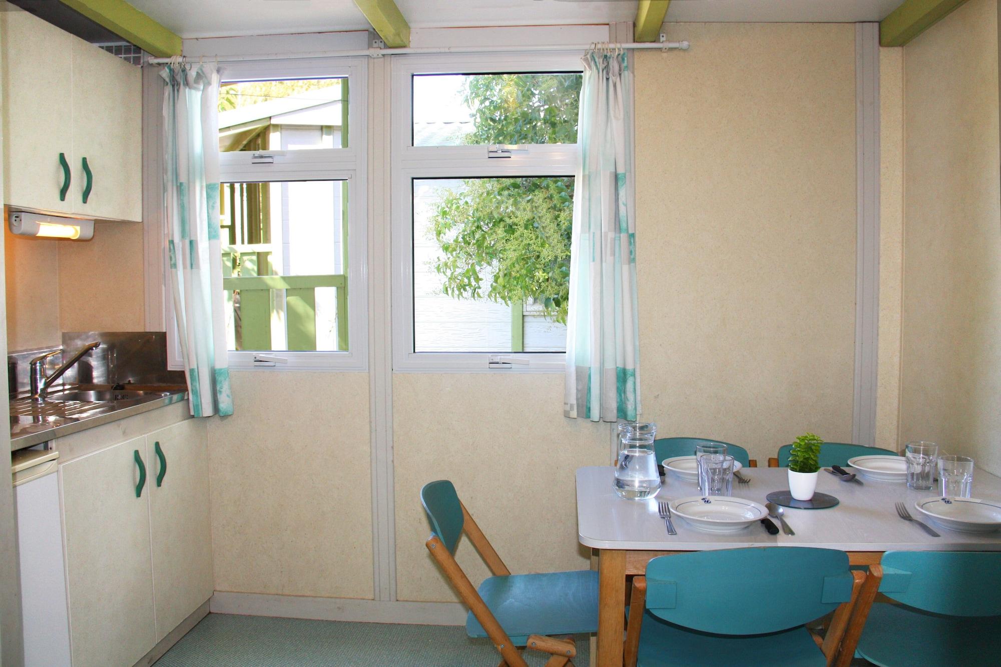 Room 2, Village Vacances Azureva Sigean, Aude