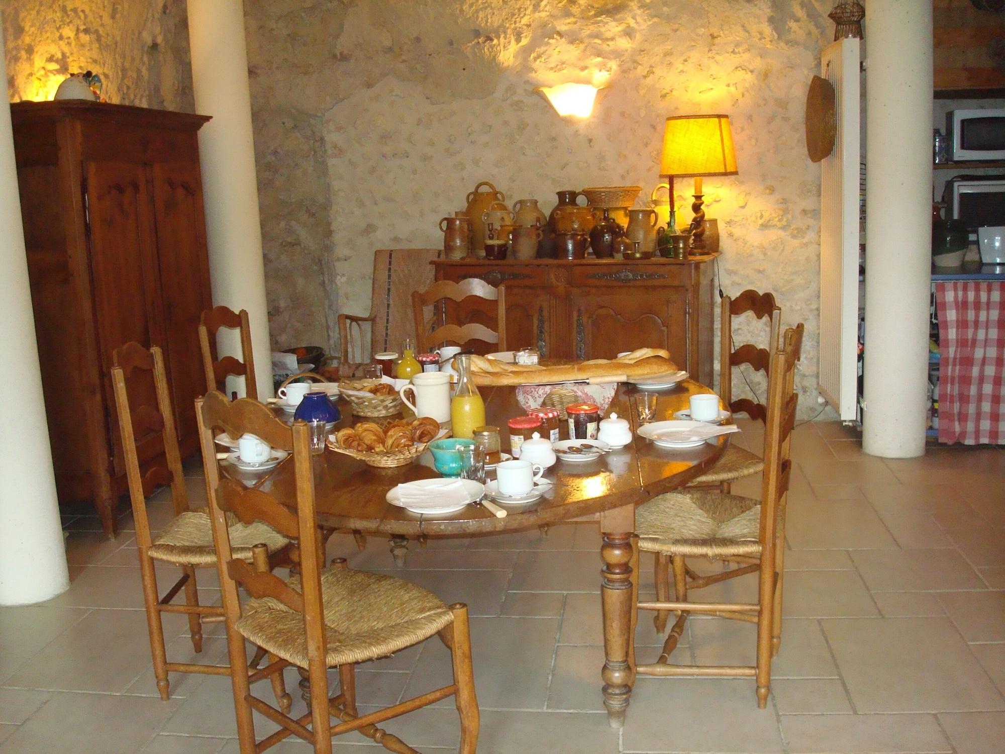 La Tonnelle