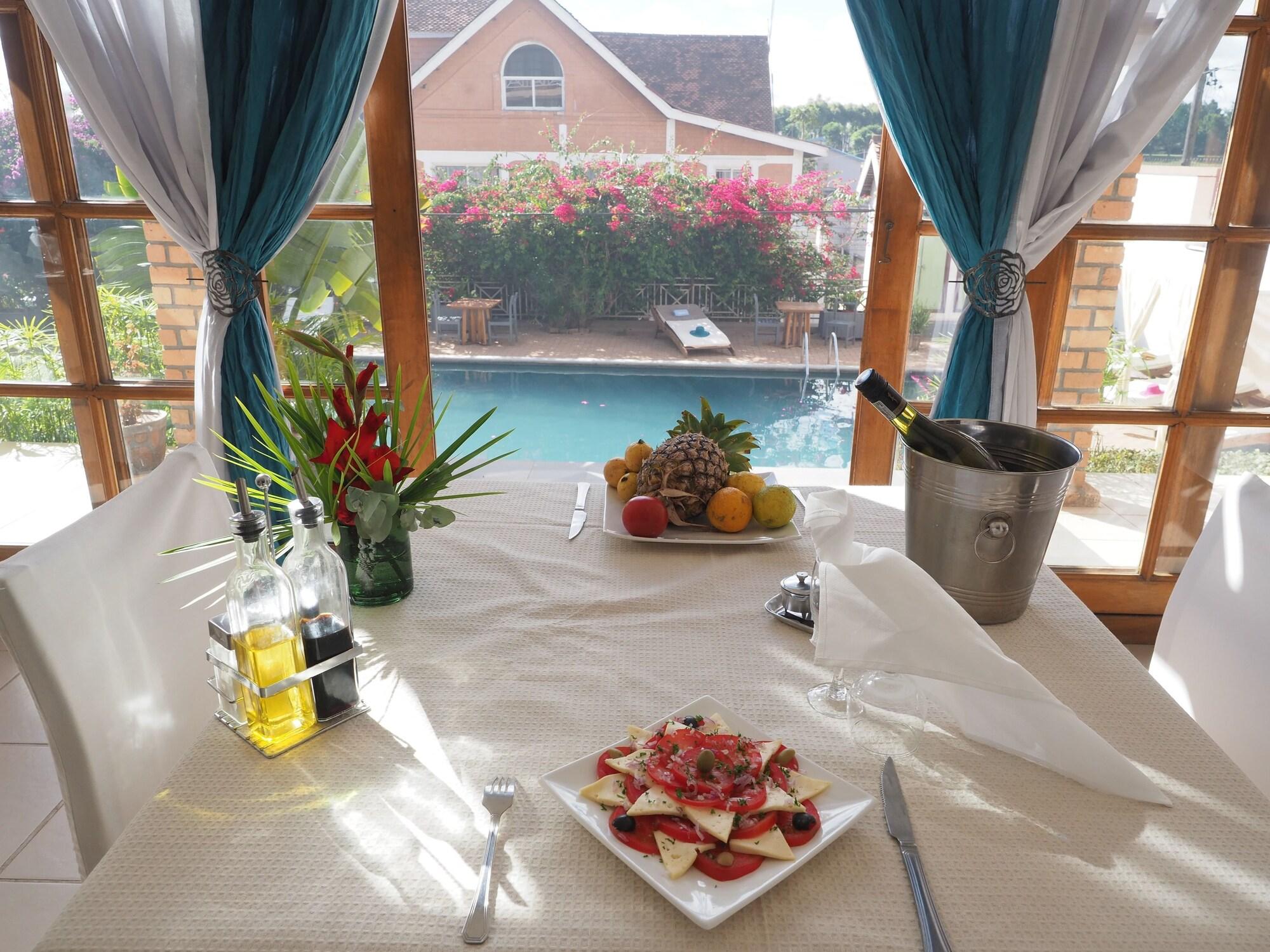 Gassy Country House by null