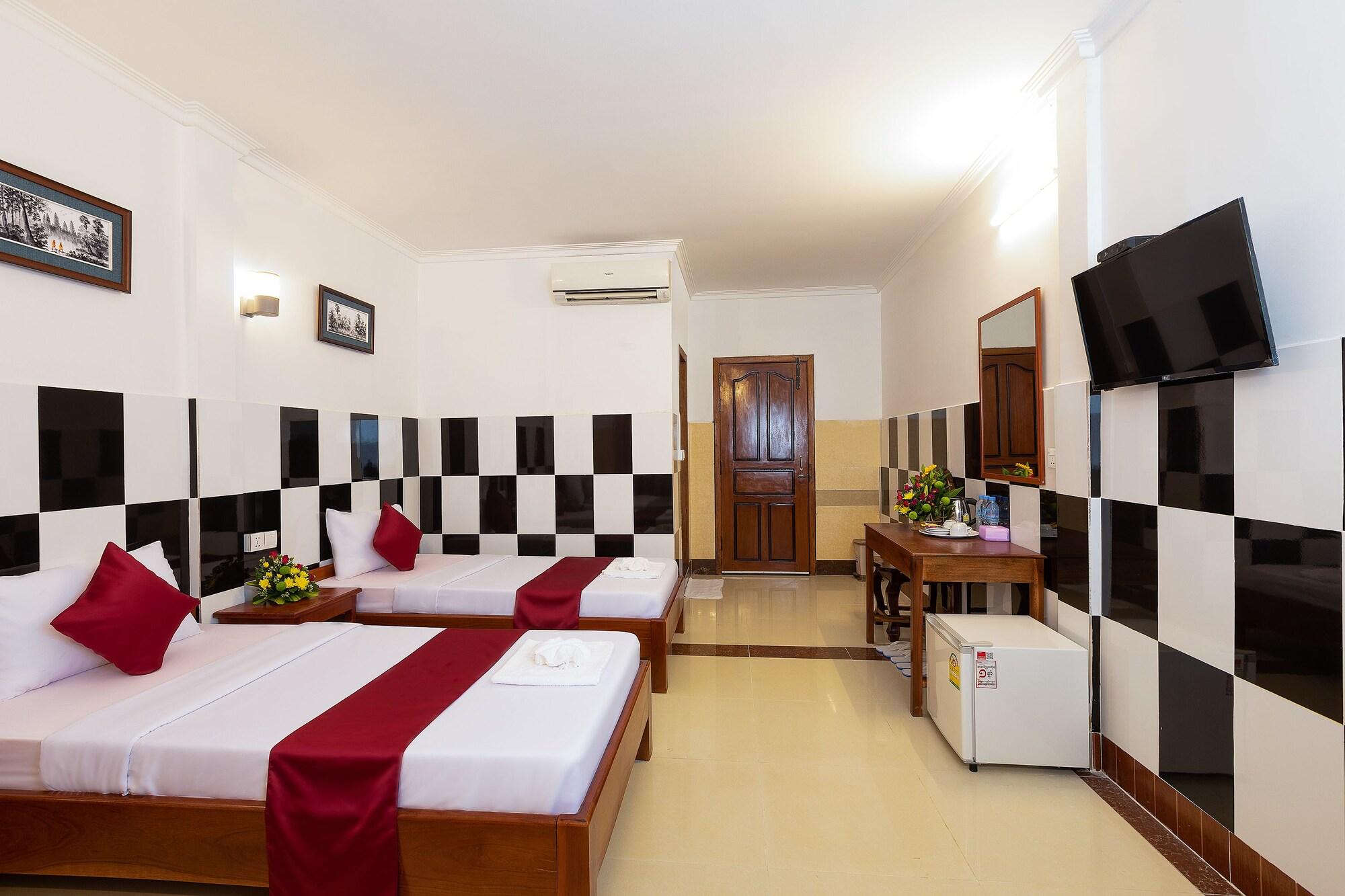 Botoum Hostel
