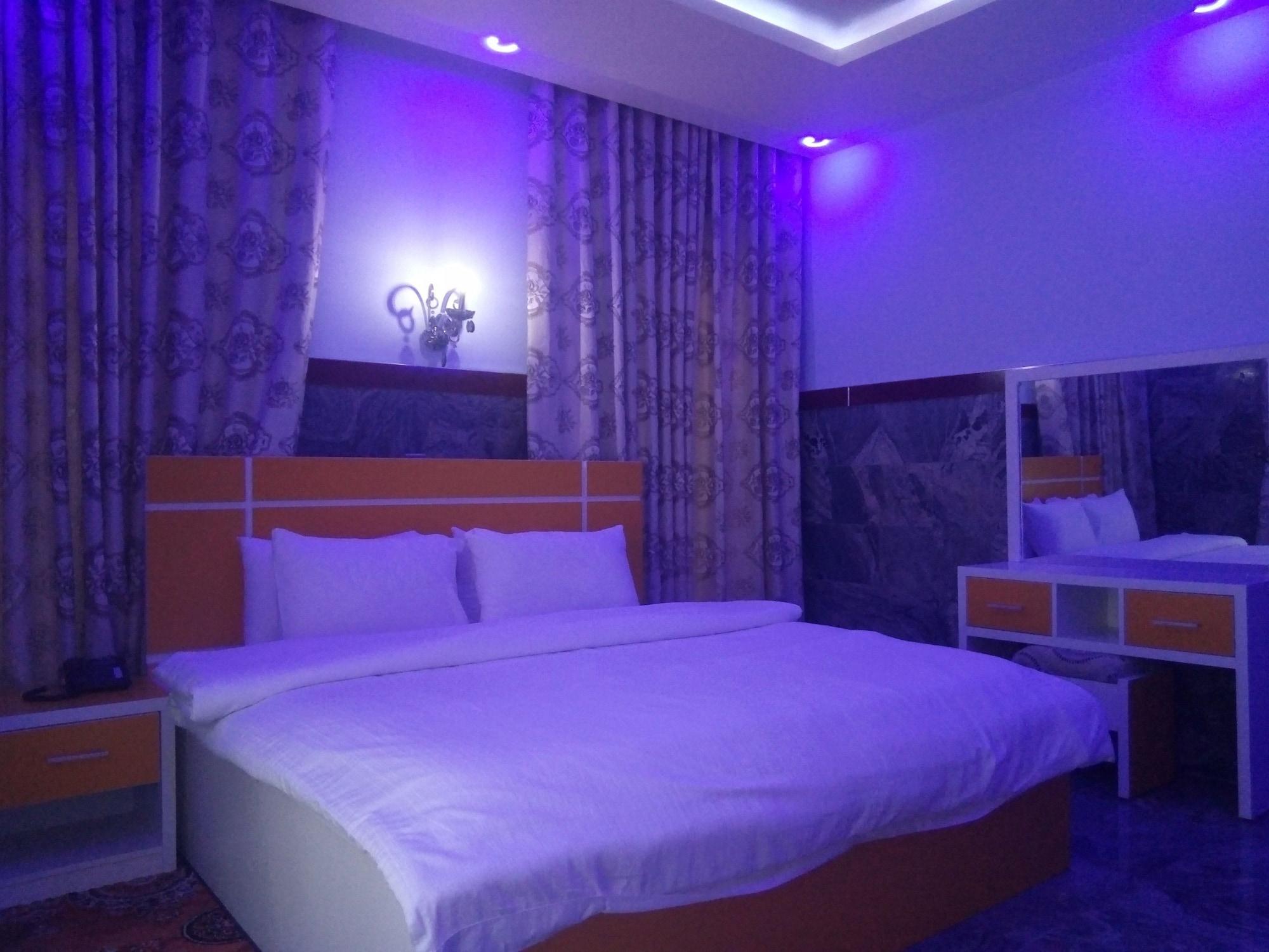 Heavenly Royal Apartments