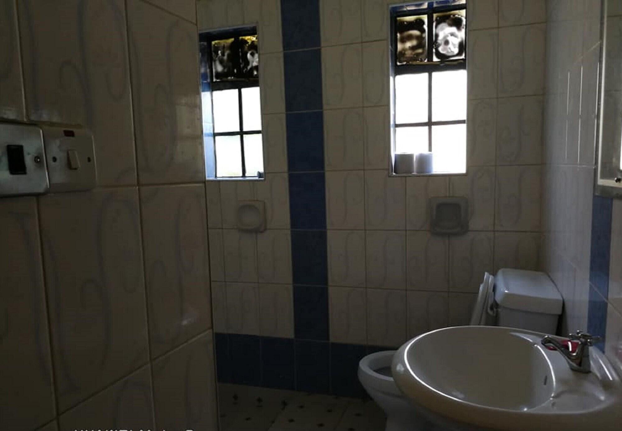 Room 2, Genesis Guest House, Naivasha