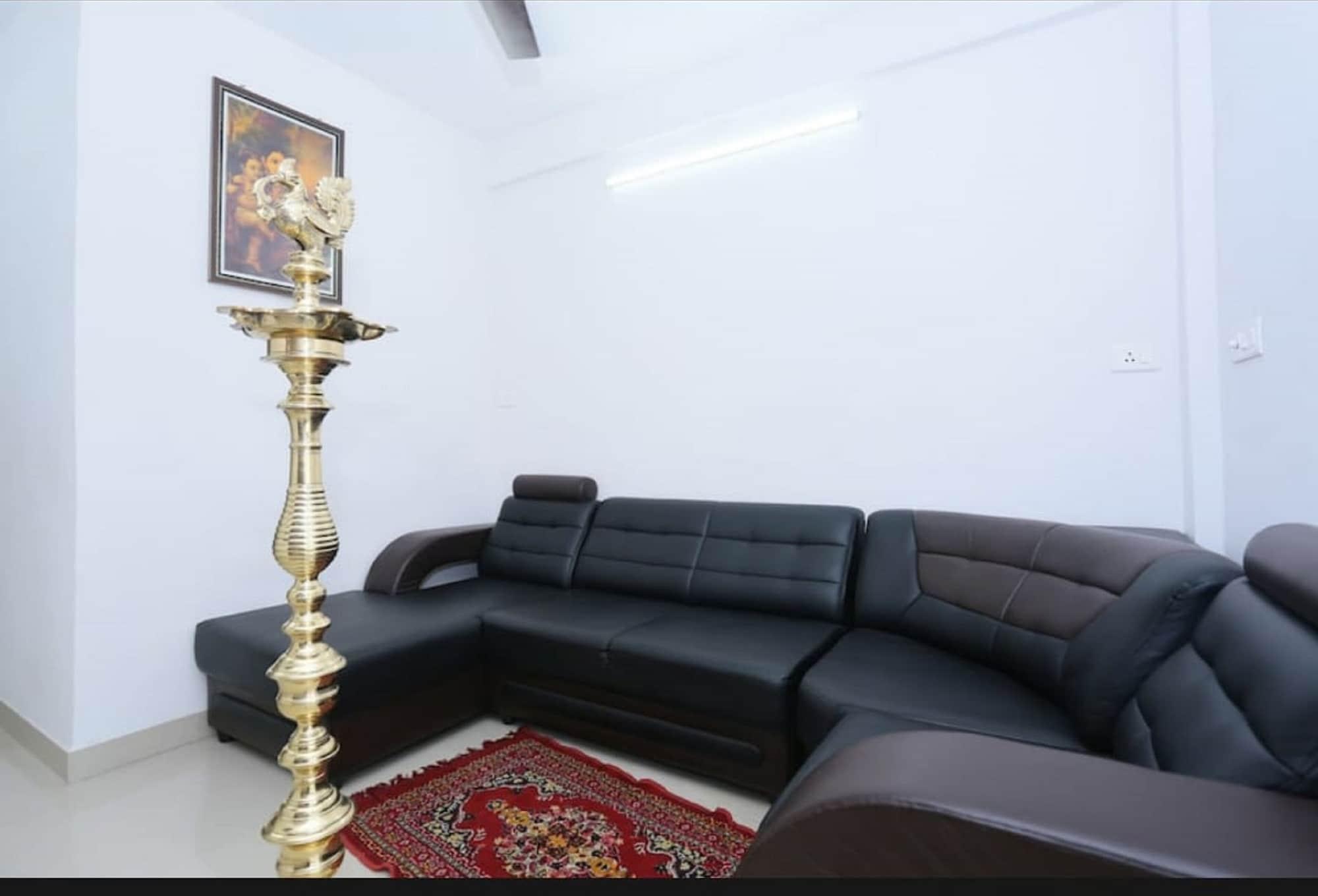 Thulasi Inn
