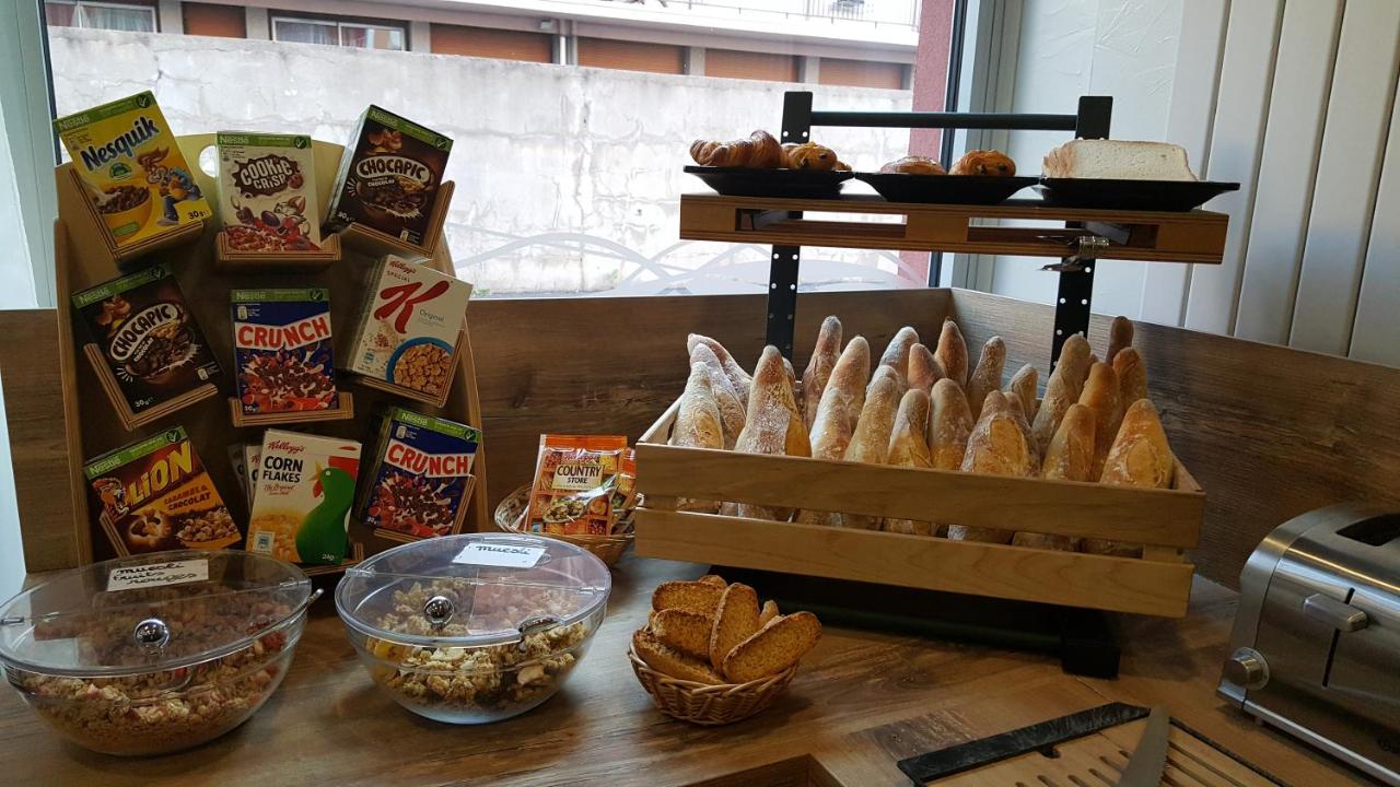 Cit'hôtel Restaurant Le Chris'tel by null