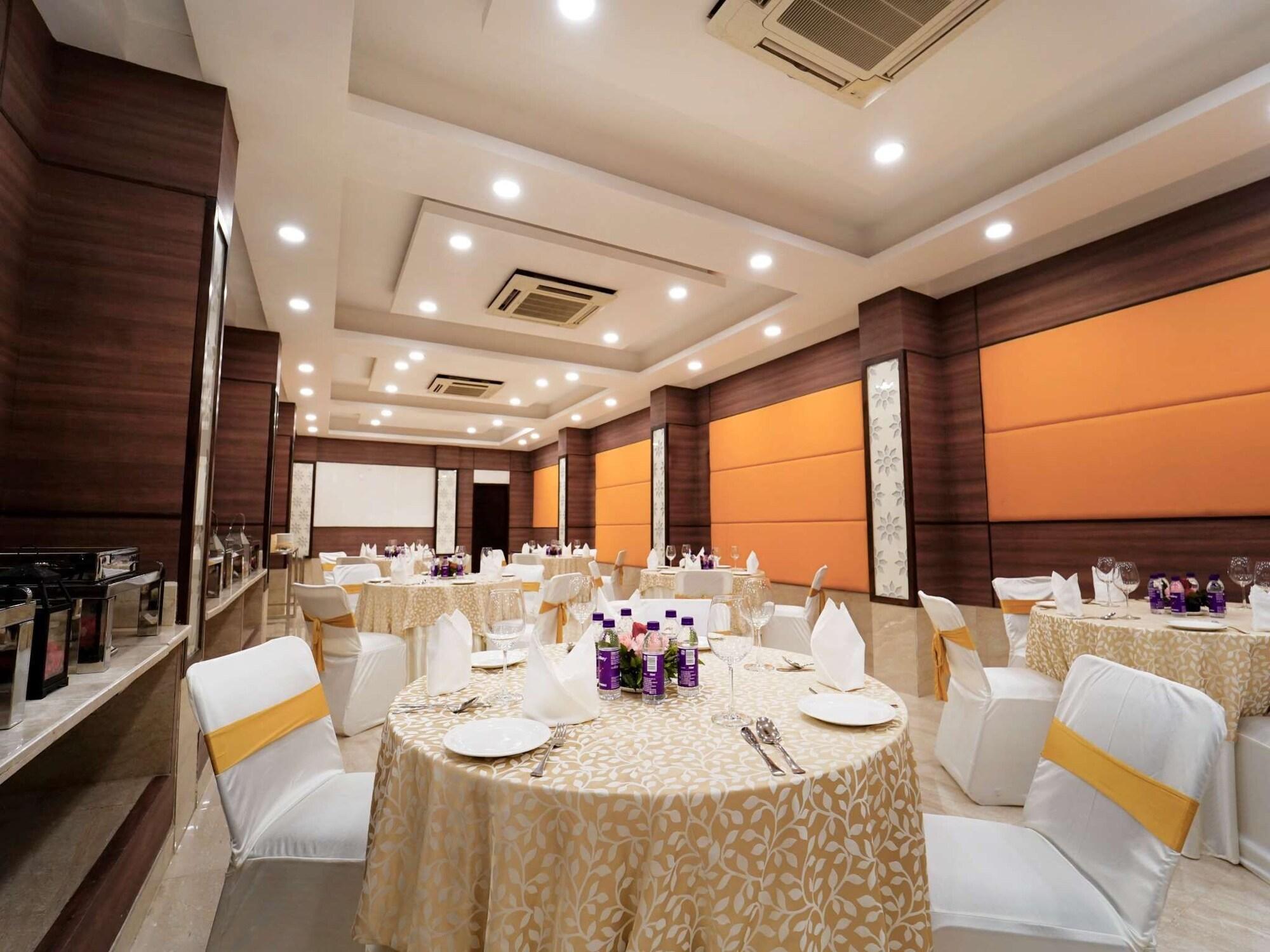 Madhuban Sarovar Portico