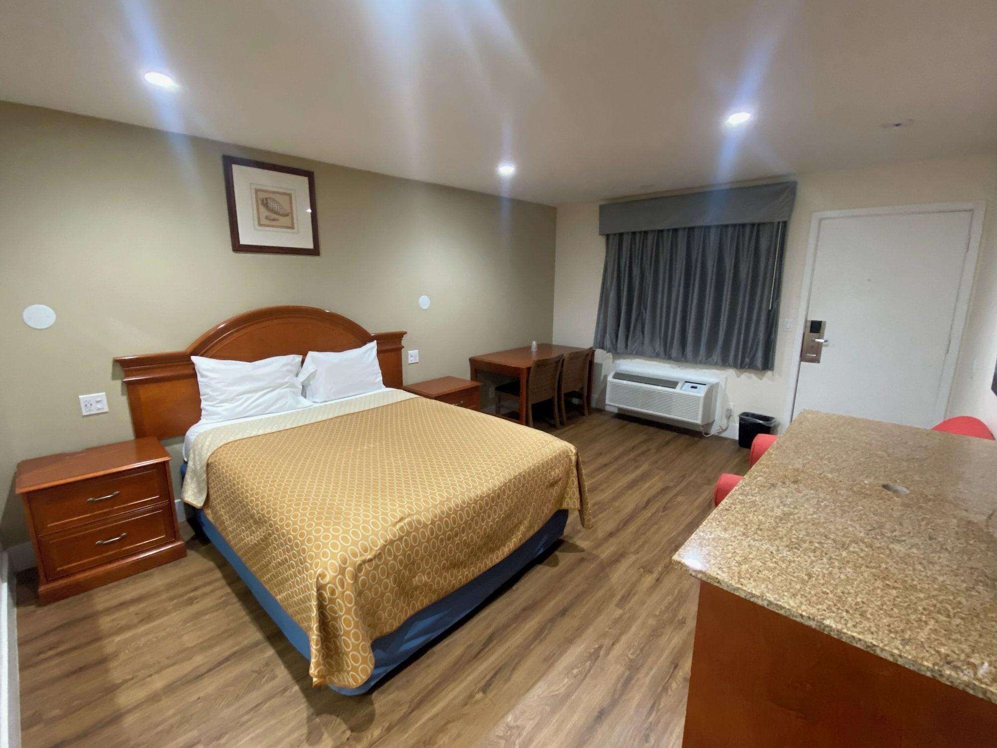 Royale Inn Motel