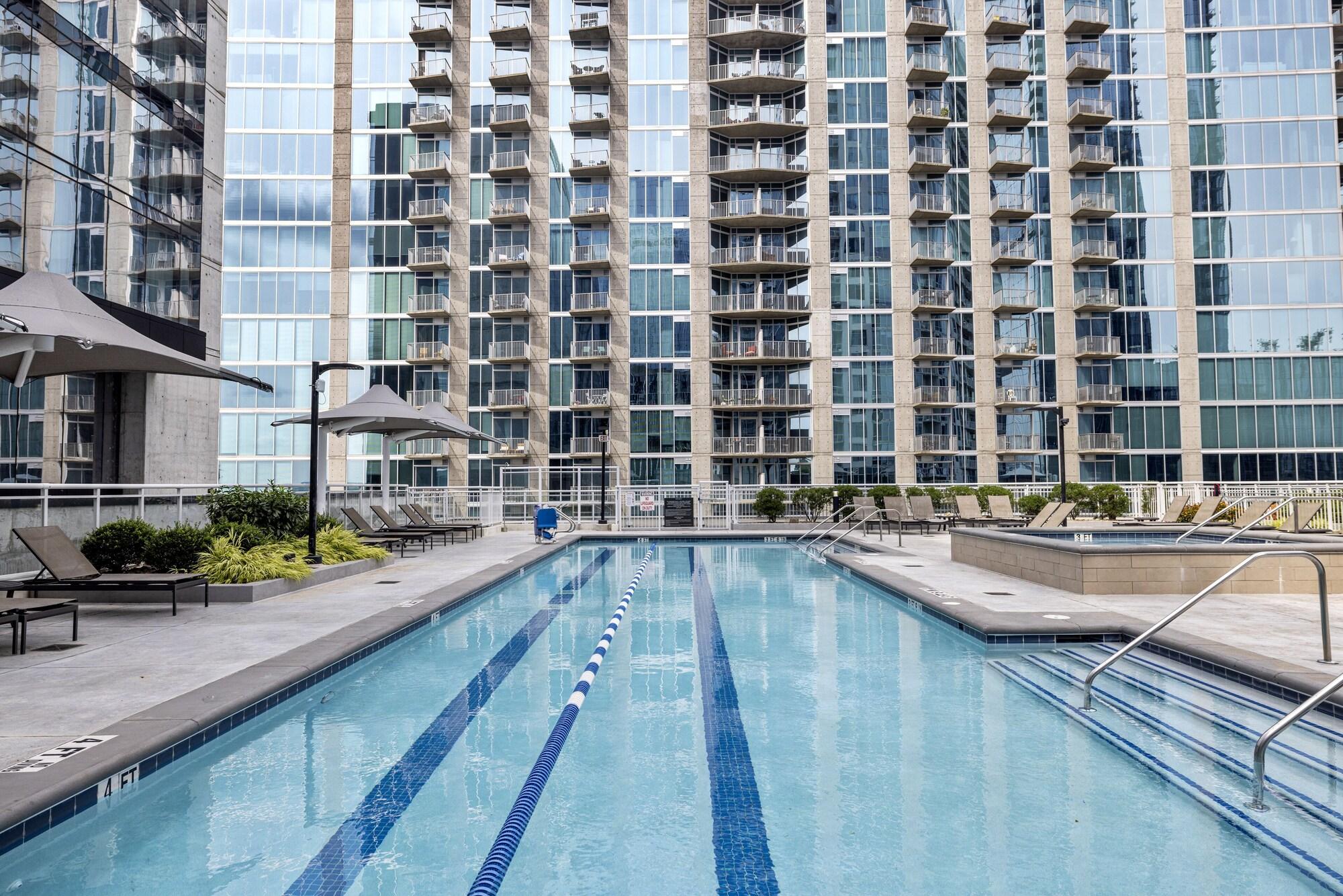 Placemakr Premier SoBro by null