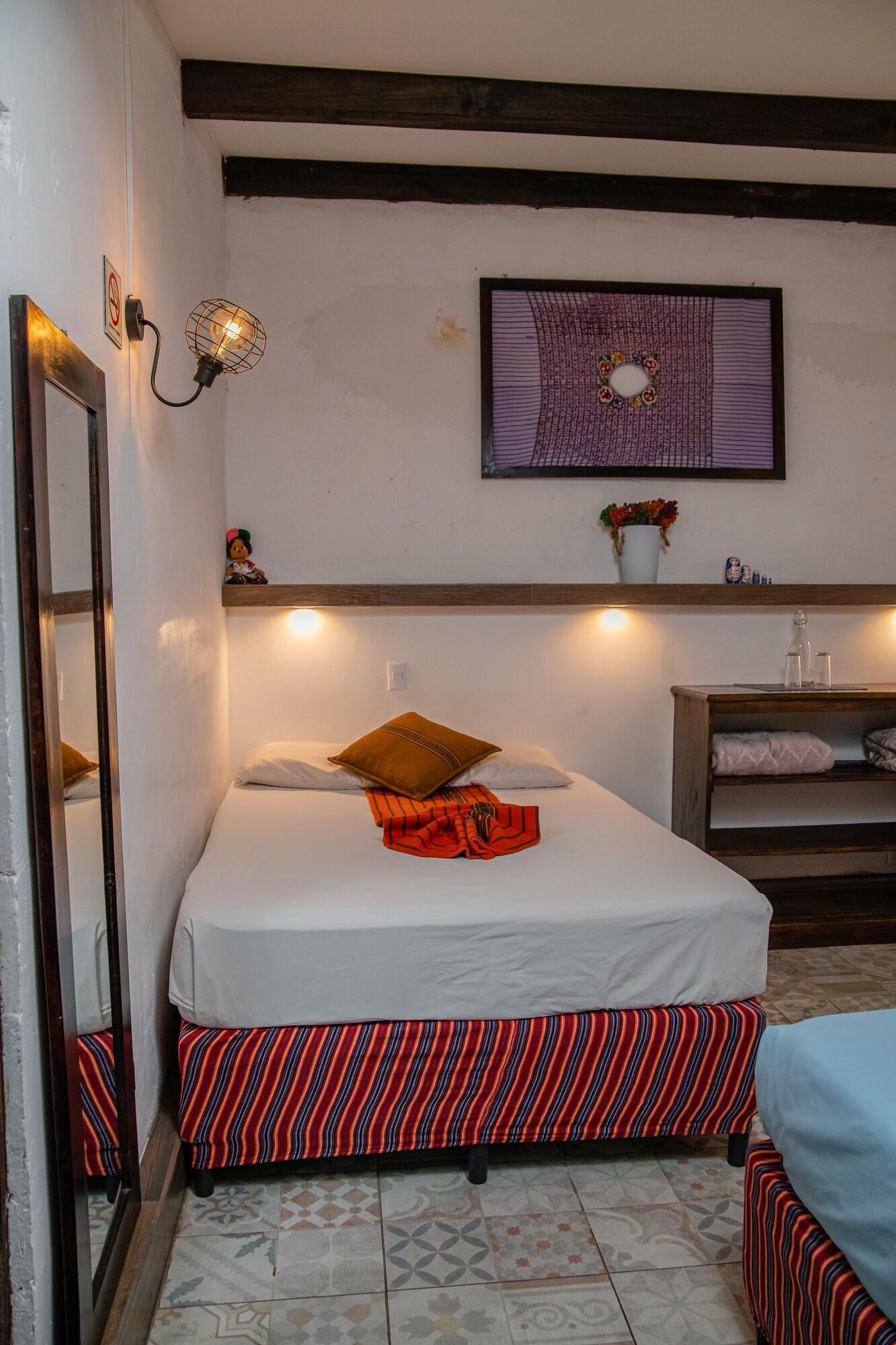 Nikikot Hotel And Hostal Food Drink