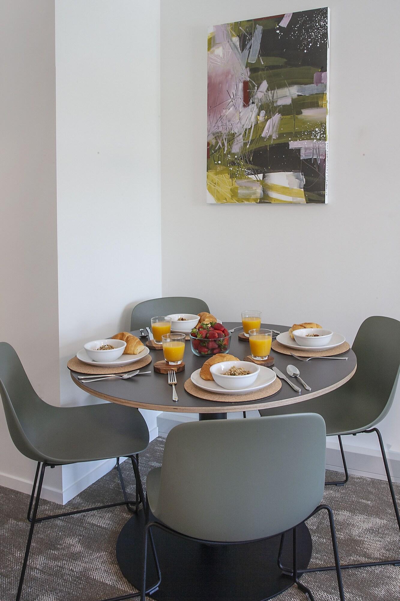 Sojourn Apartment Hotel Ghuznee