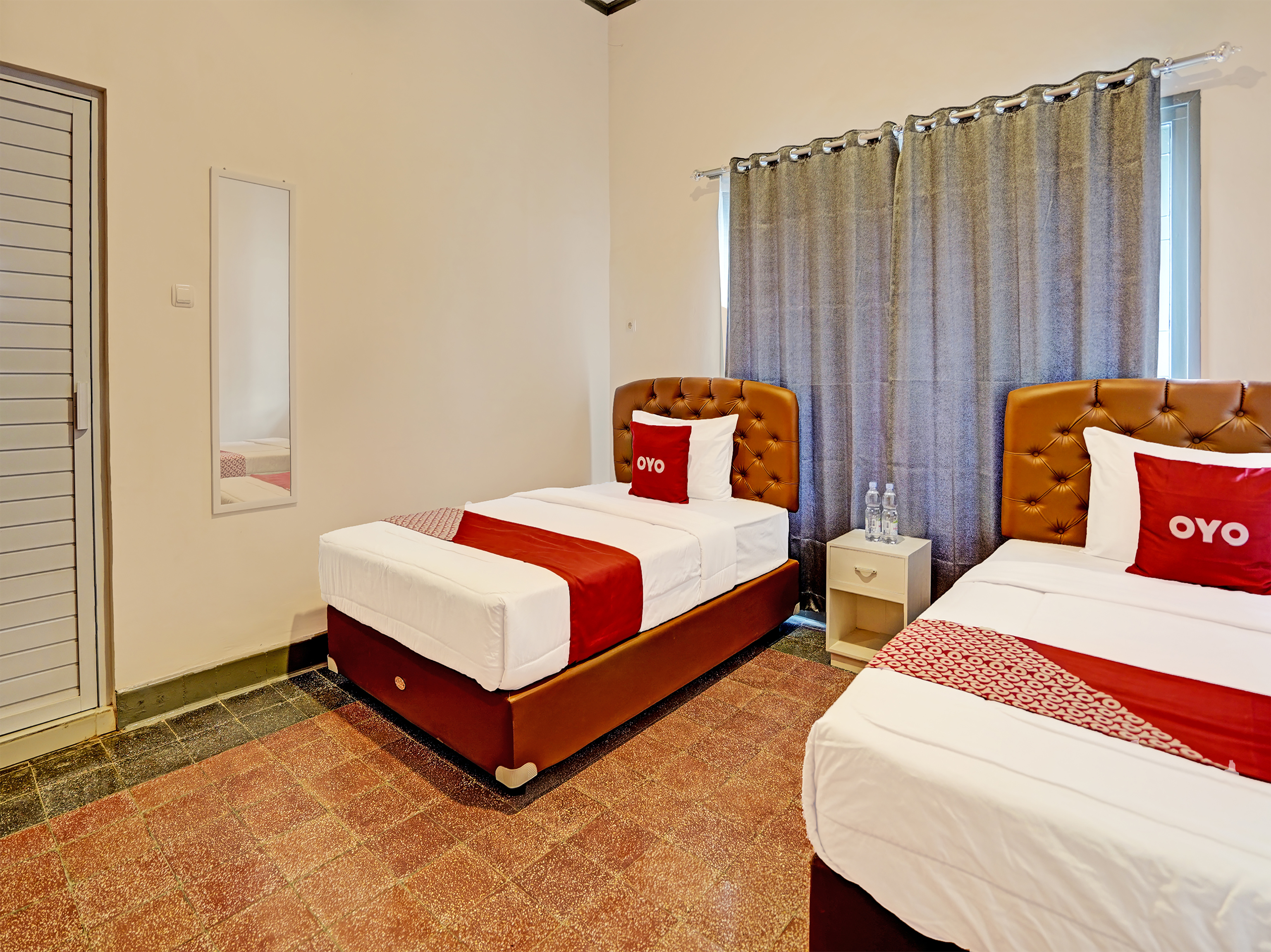 Oyo 91618 Hotel Nawangwulan