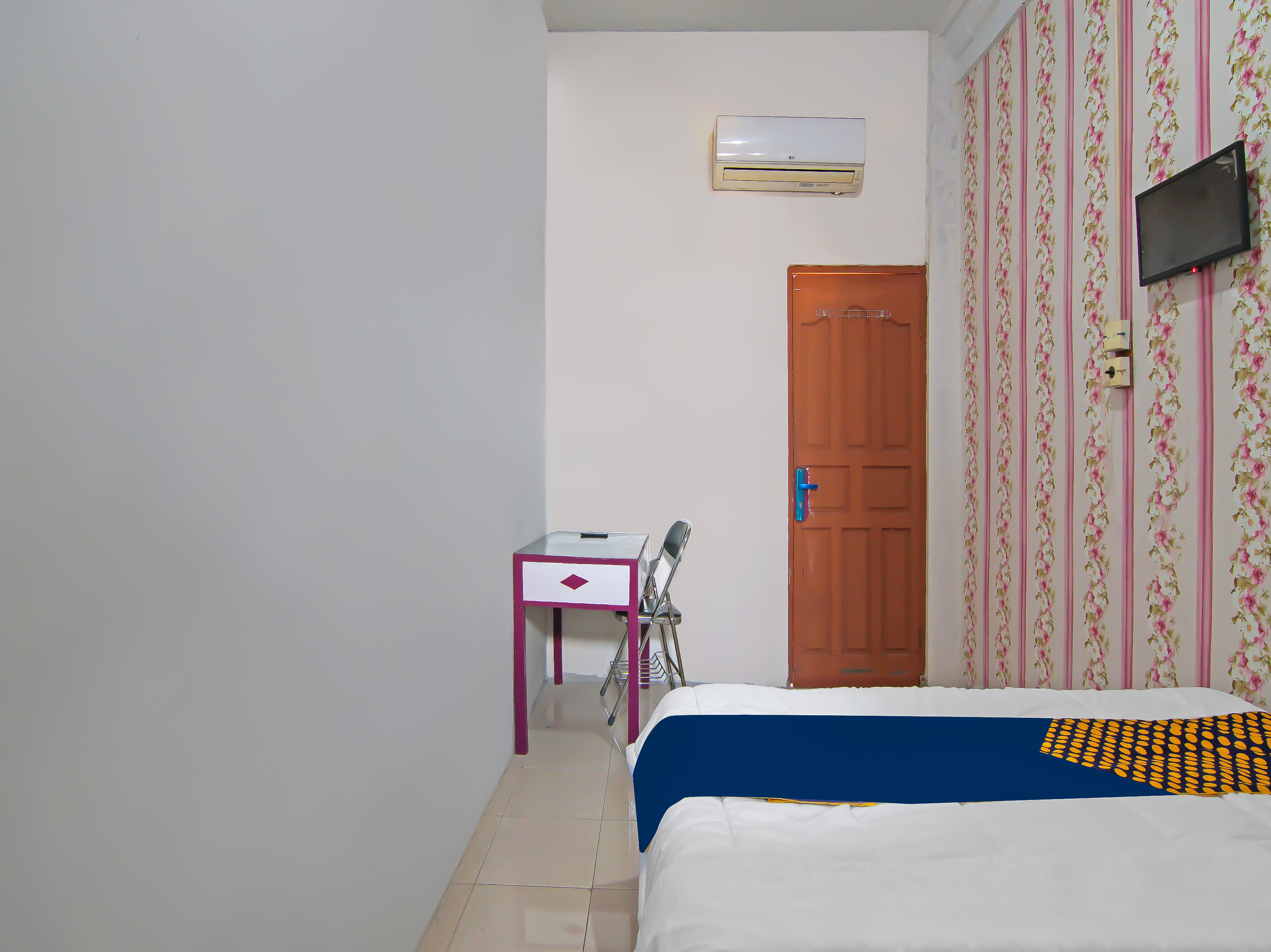 Spot On 91826 Yoezef Homestay Syariah