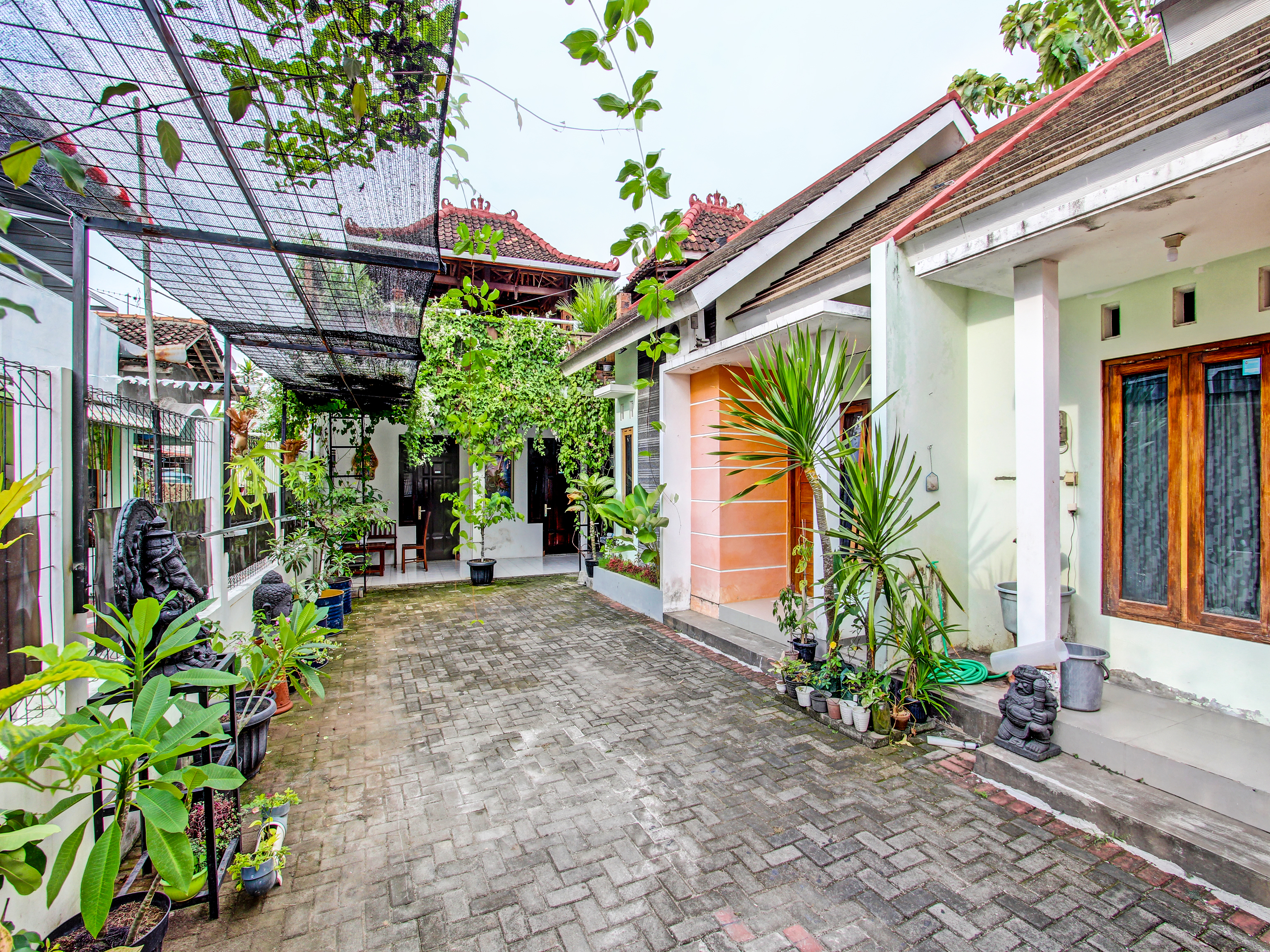 Oyo 91803 Gita Graha Guest House Syariah
