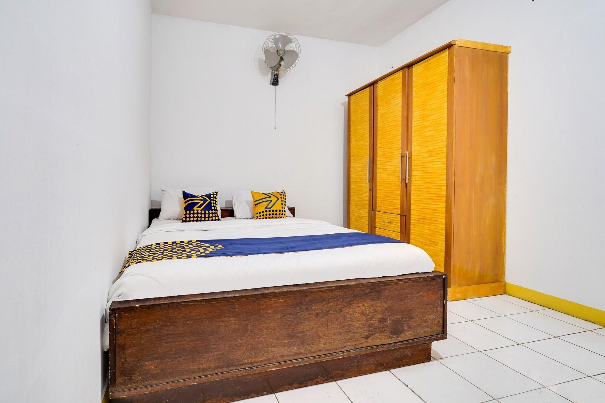 Spot On 91546 Dewi Sudirman Homestay