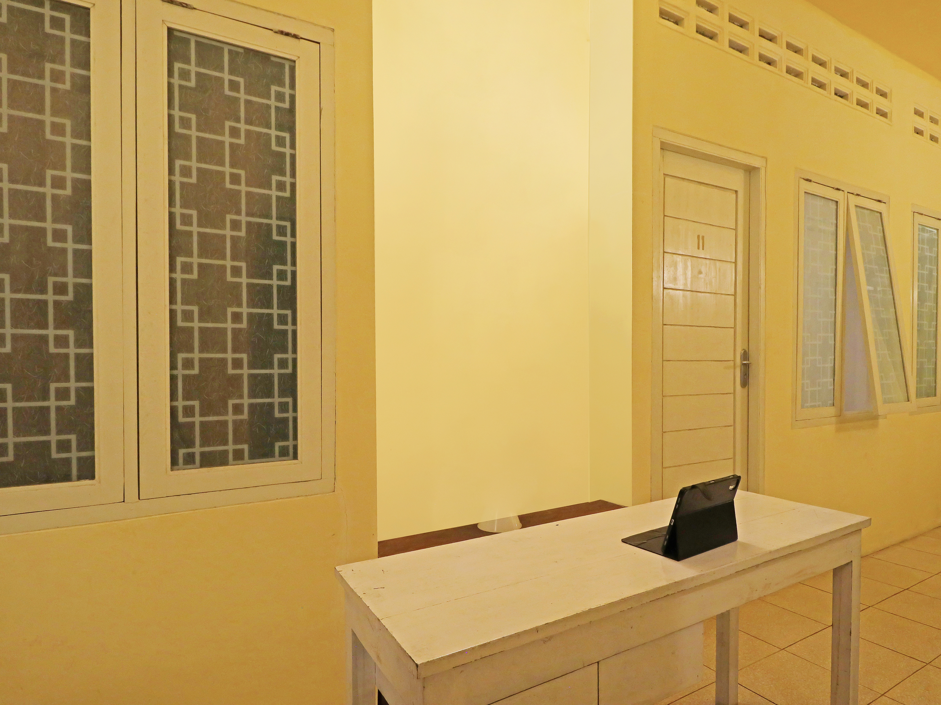 Spot On 91504 De Vila Ungu Syariah