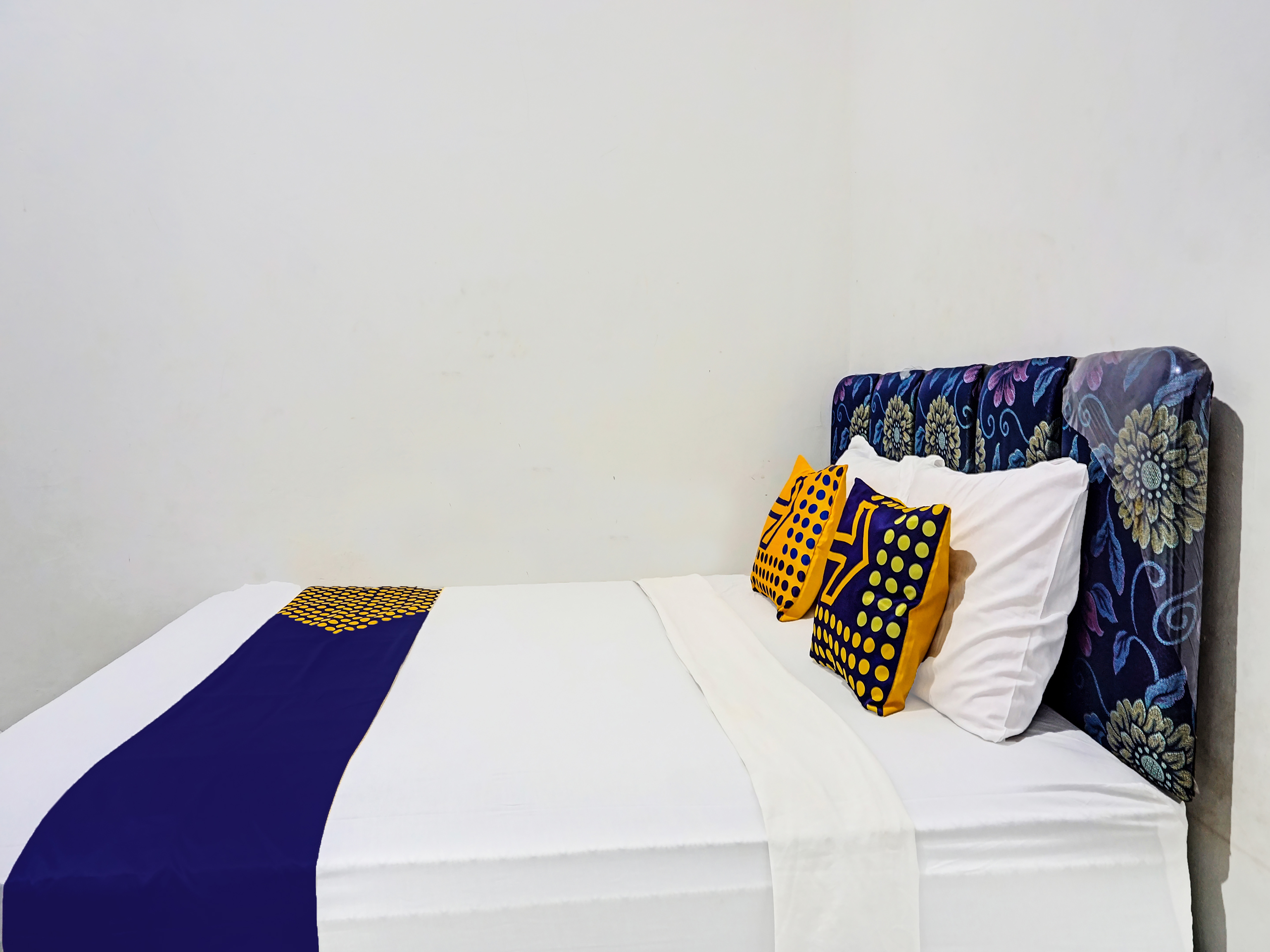 Spot On 91718 Kost Damai Syariah