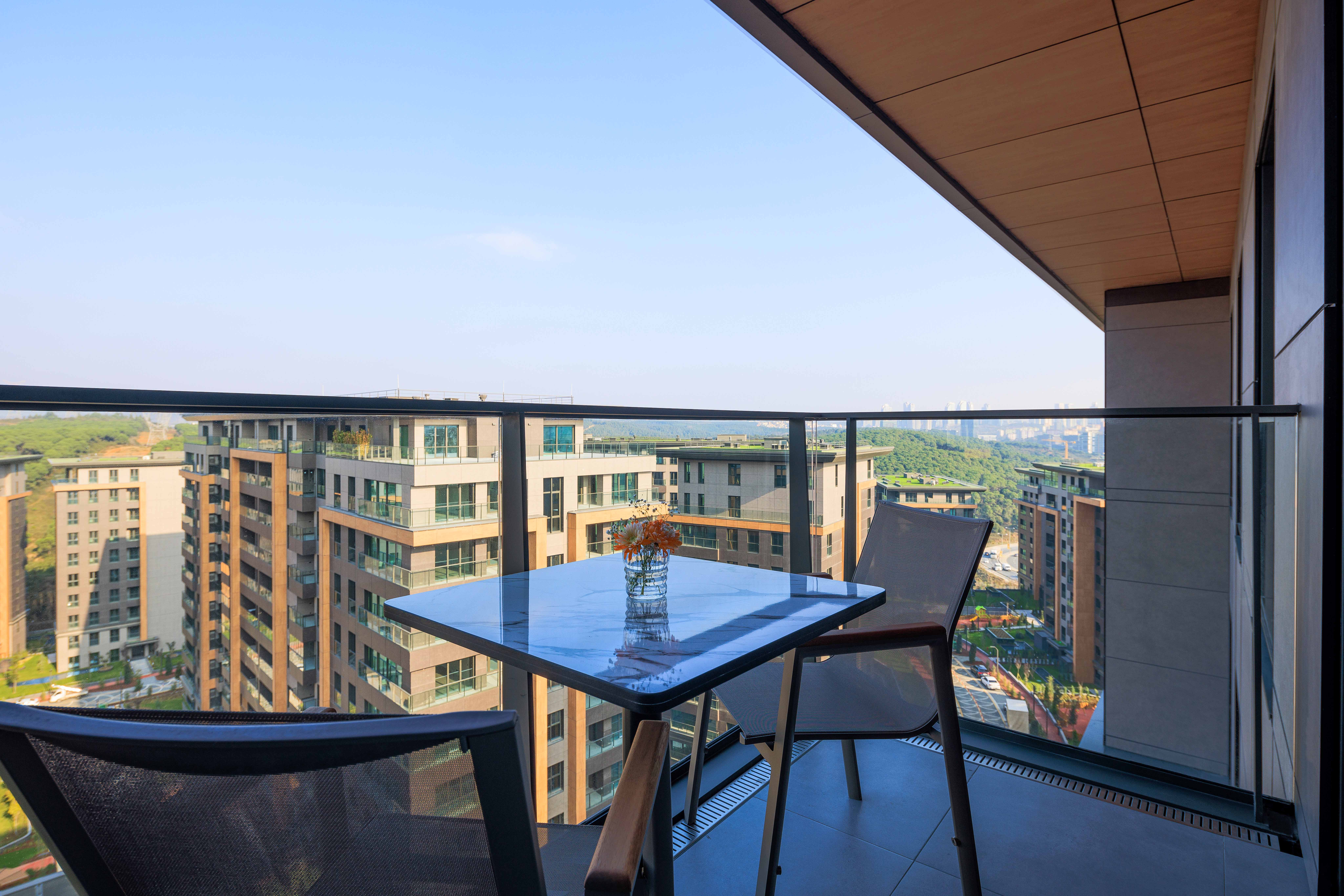 Movenpick Living Istanbul Camlivadi