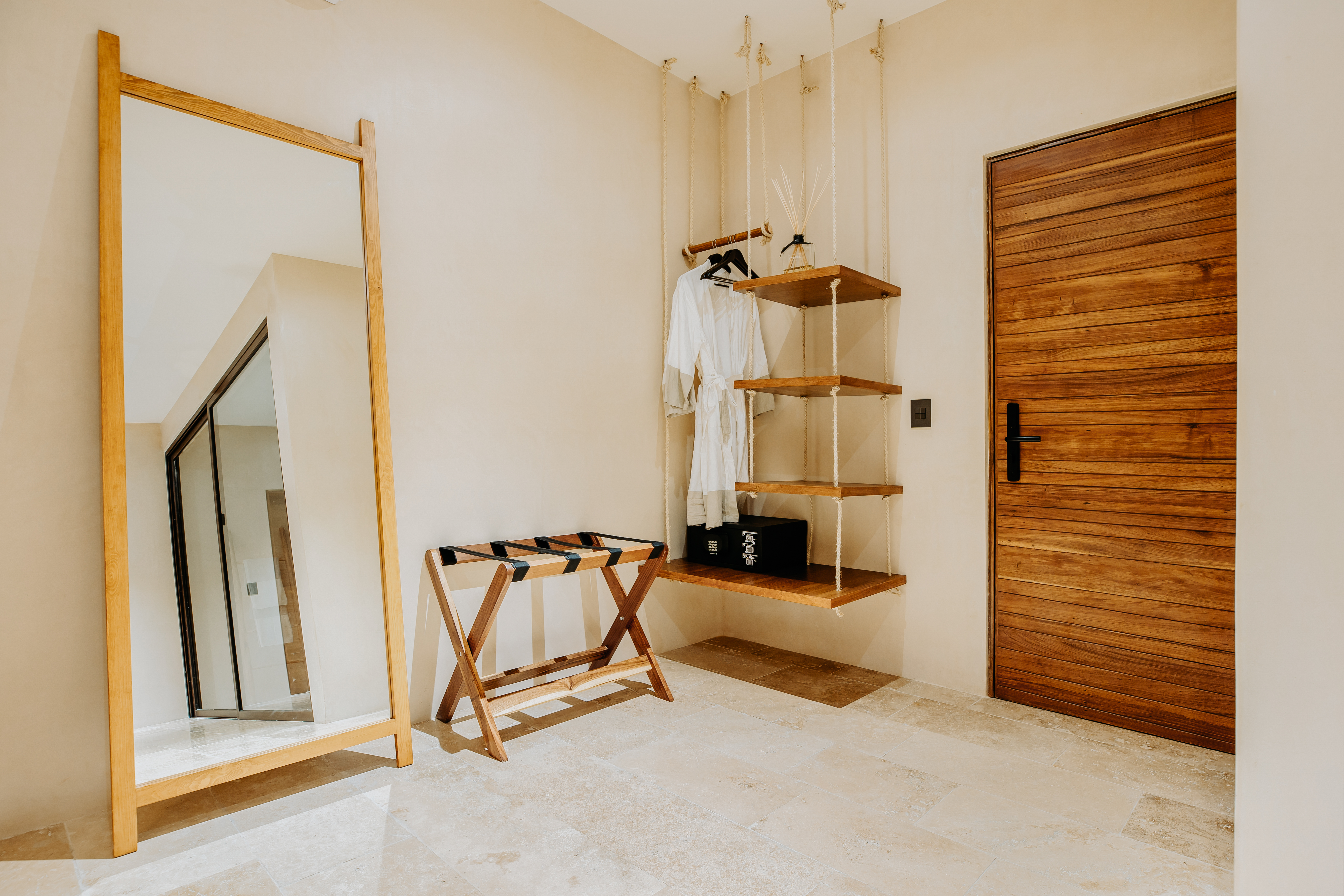 Majaro Apartments