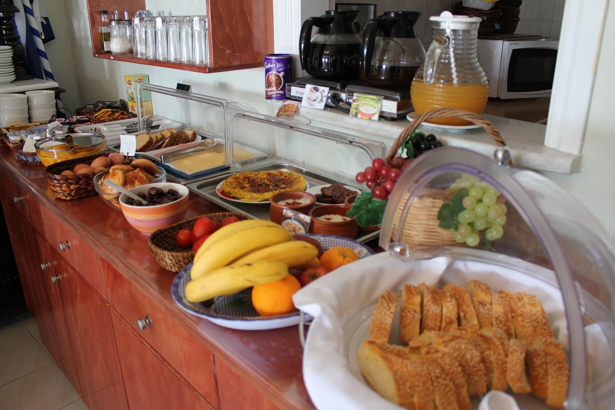Villa By Hotel Thira
