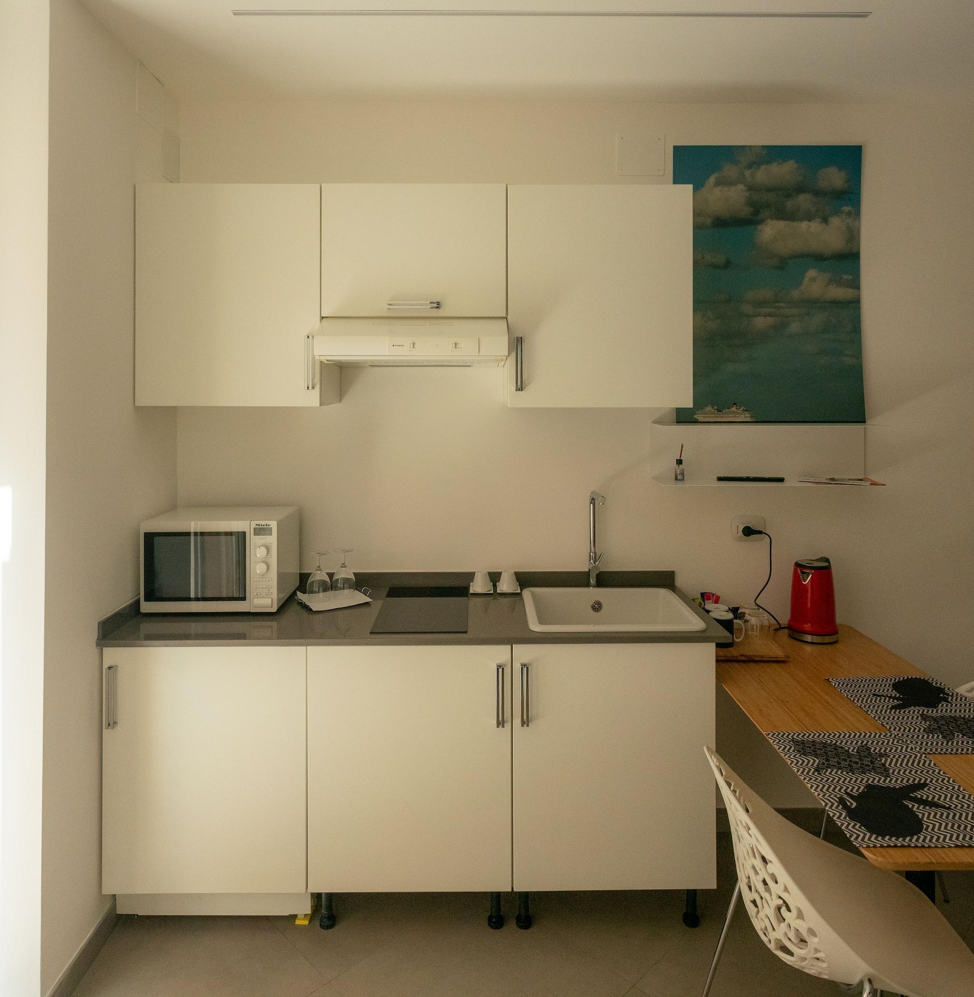 San Francesco Rooms L T