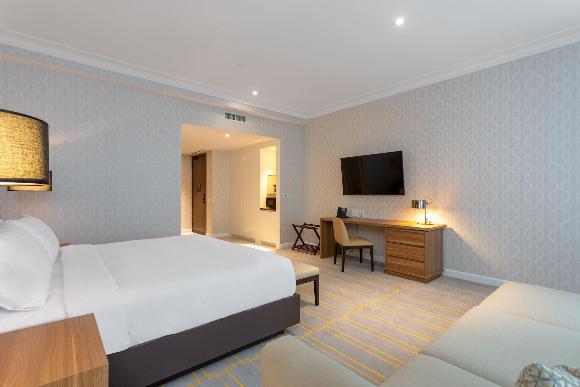 Sutton Place Hotel Toronto by null