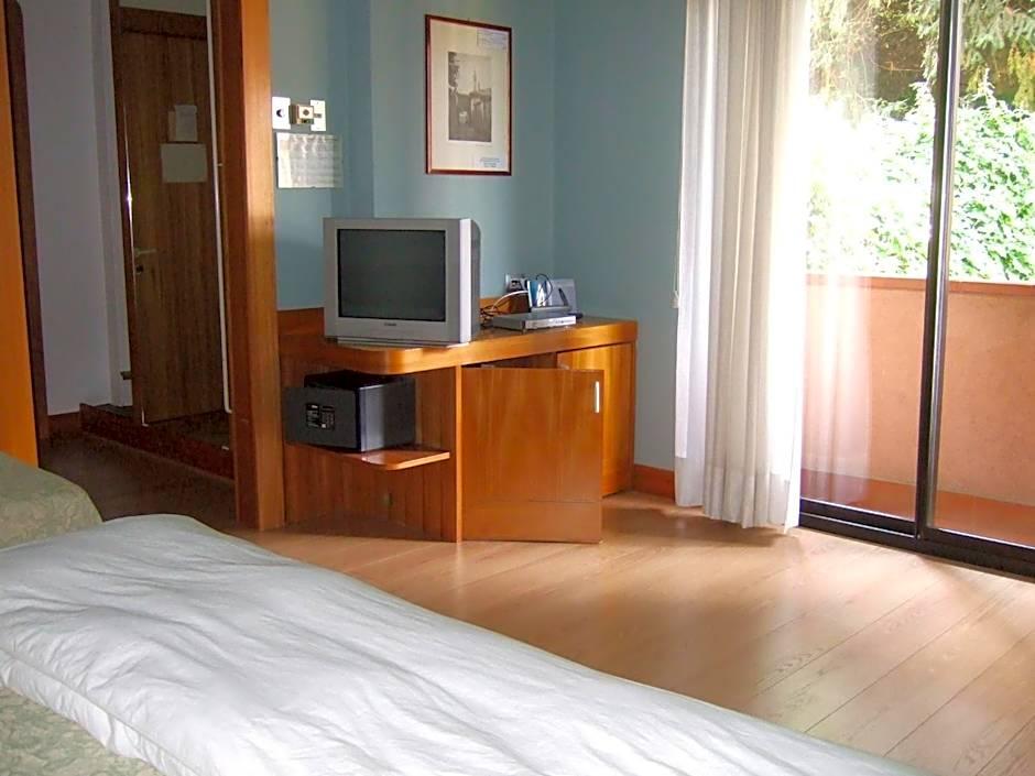 Hotel Canturio