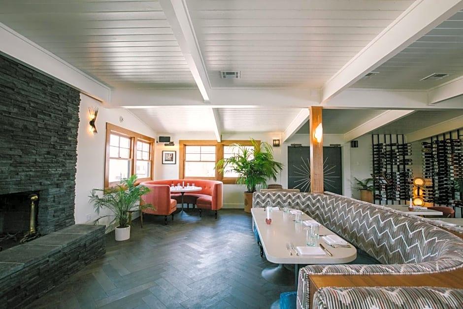 Skyview Los Alamos by null