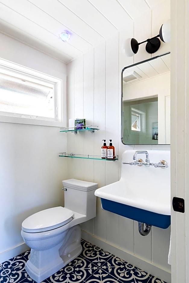 Skyview Los Alamos by null