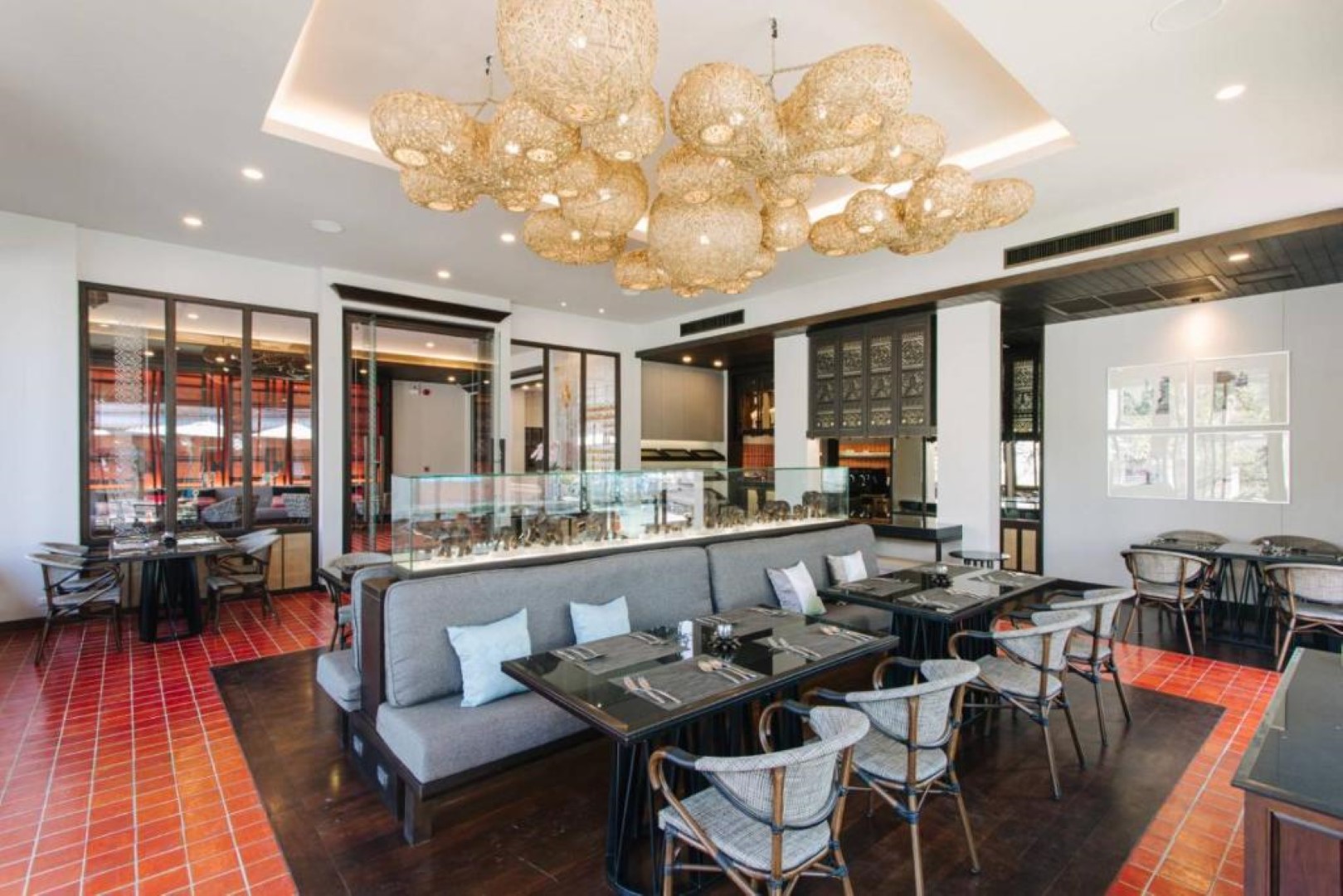 T.HERITAGE HOTEL
