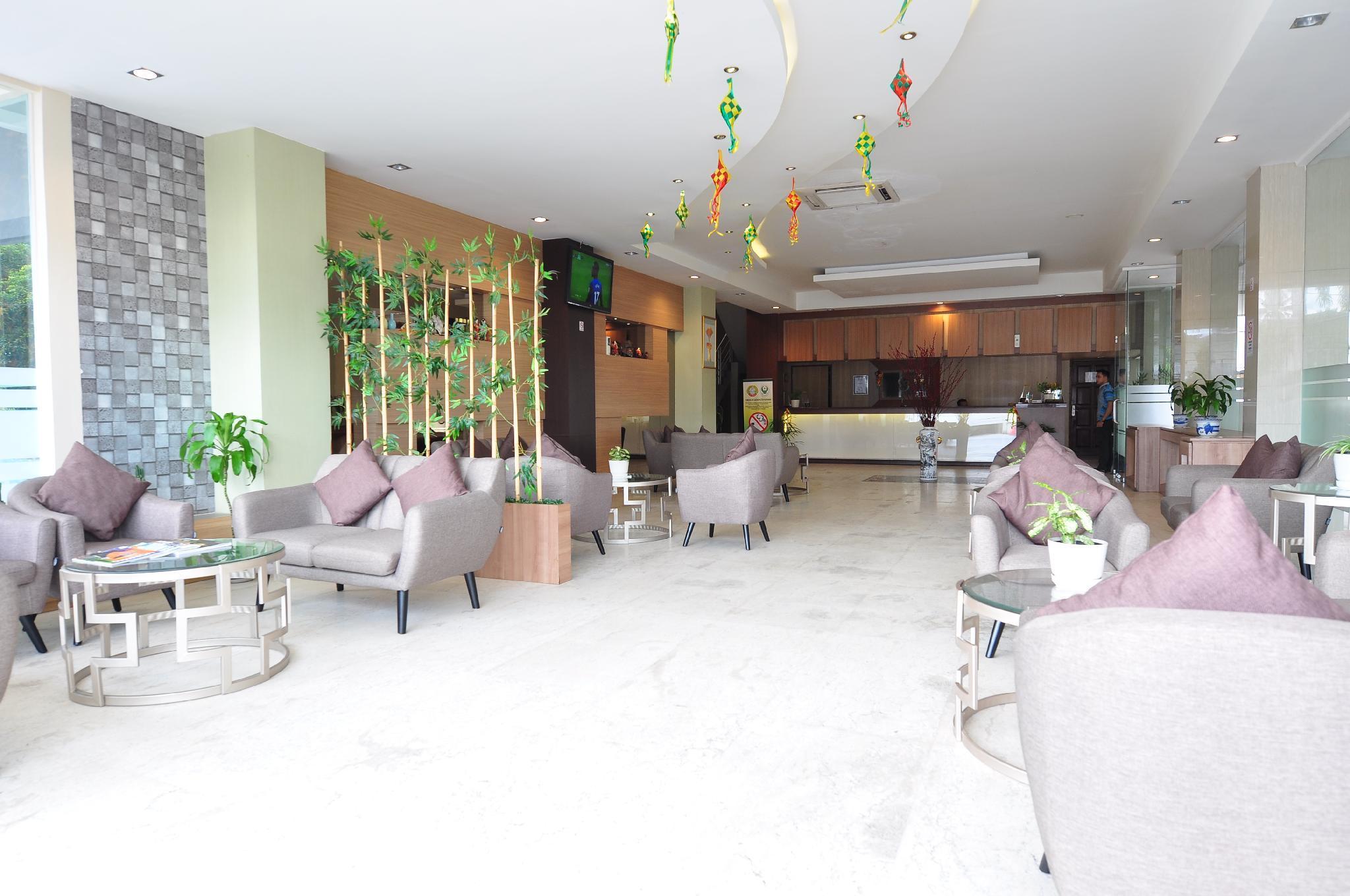 G Hotel