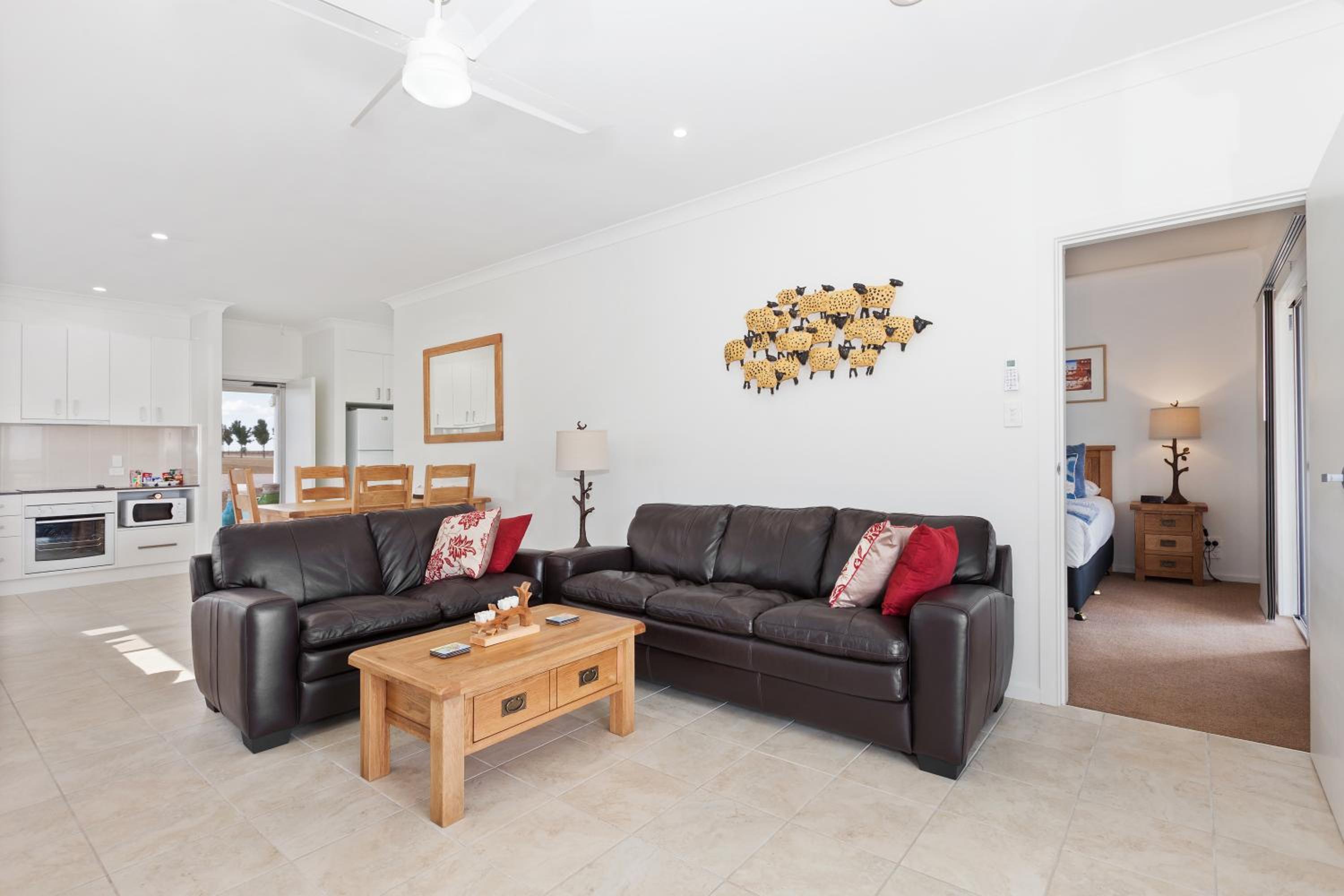 General view 5, Owl Head Lodge, Mid-Western Regional - Pt A