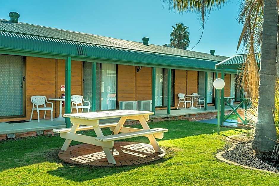 General view 2, Deniliquin Country Club Motor Inn, Deniliquin