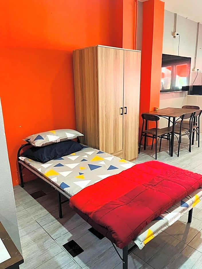 Karon Studio Service Apartment