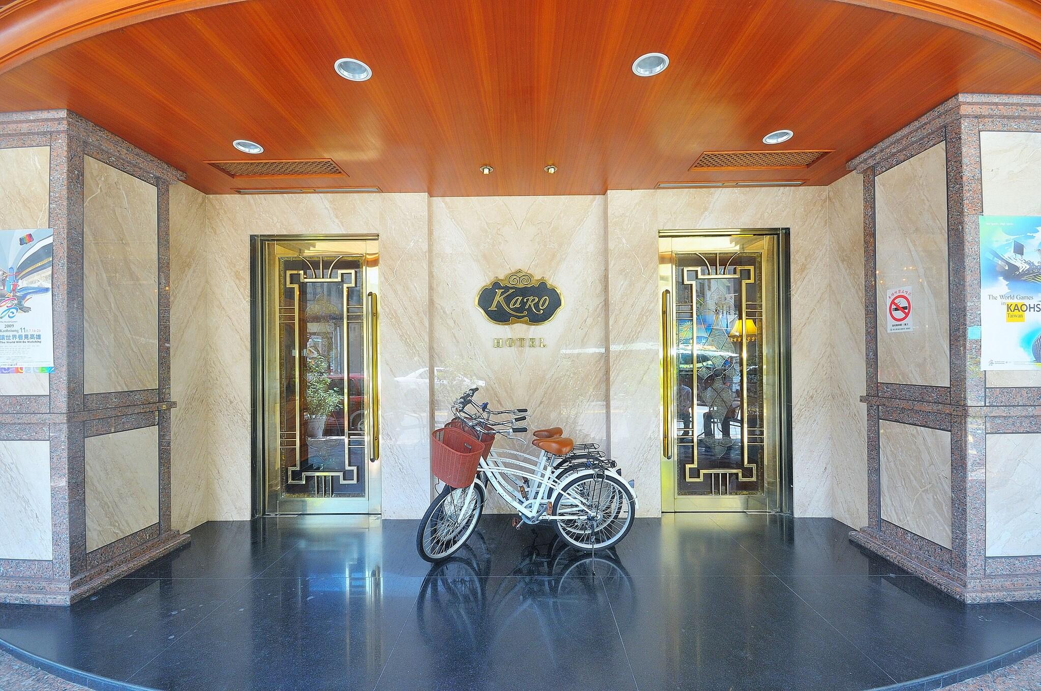 Karo Hotel