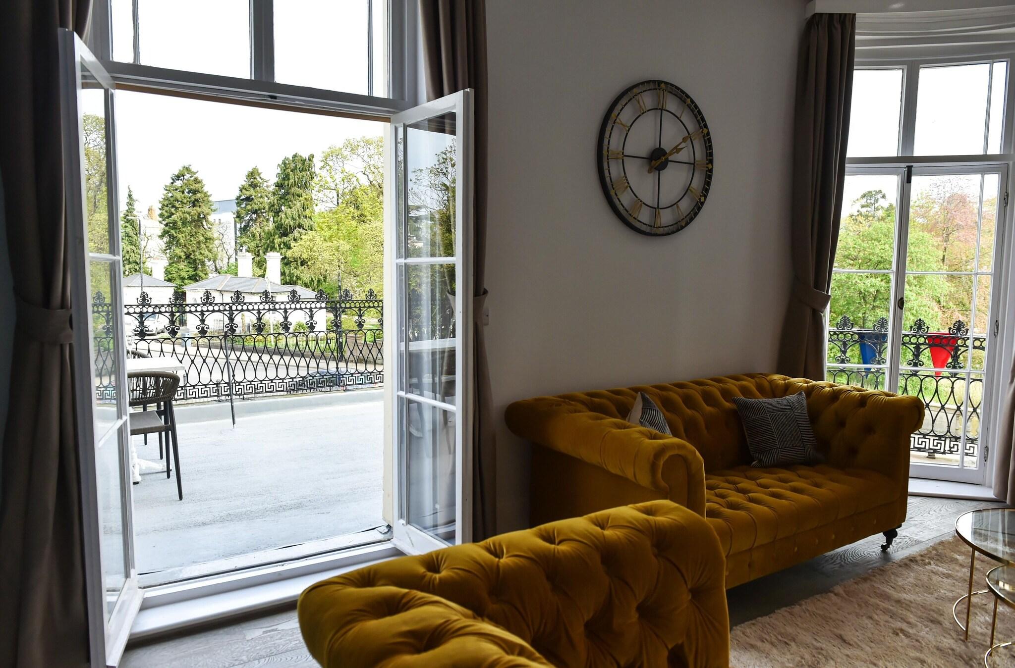 Victoria Colonnade Aparthotel