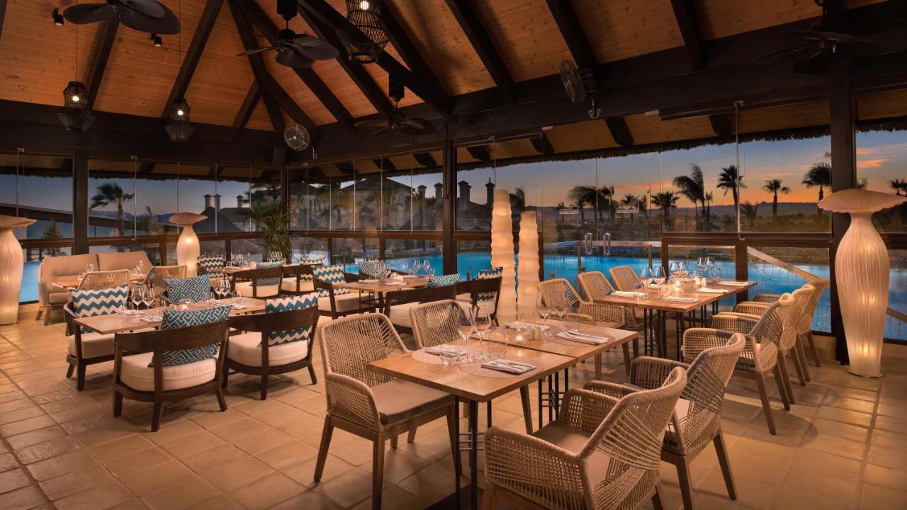 Ona Hacienda del Alamo Golf and Resort