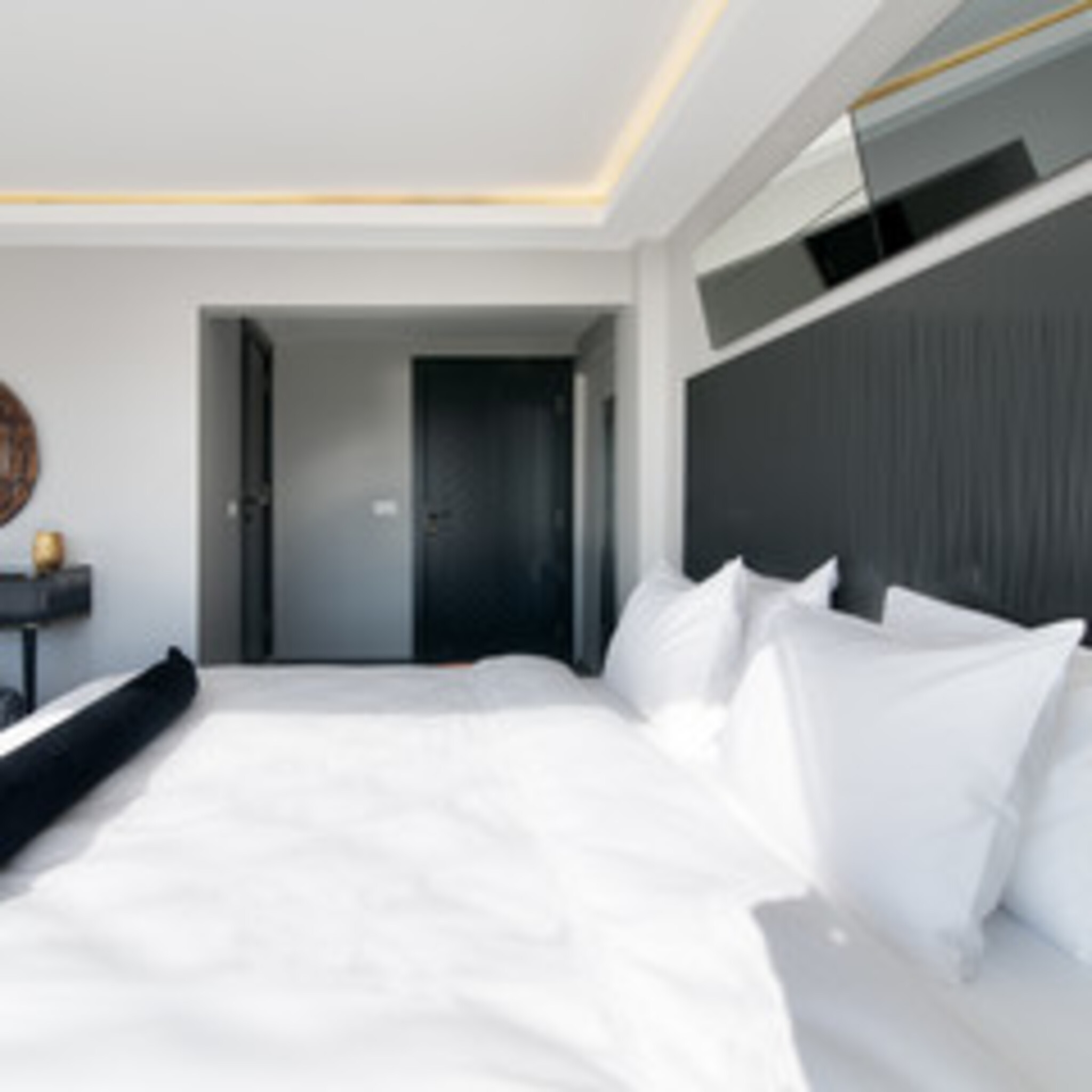 Via Ciragan Hotel